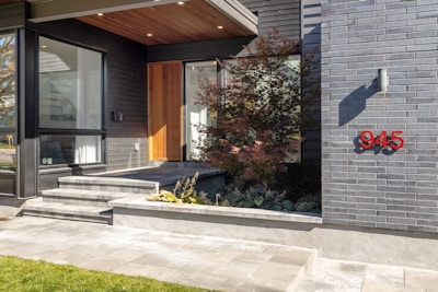 Concrete driveway resurfacing Vaughan