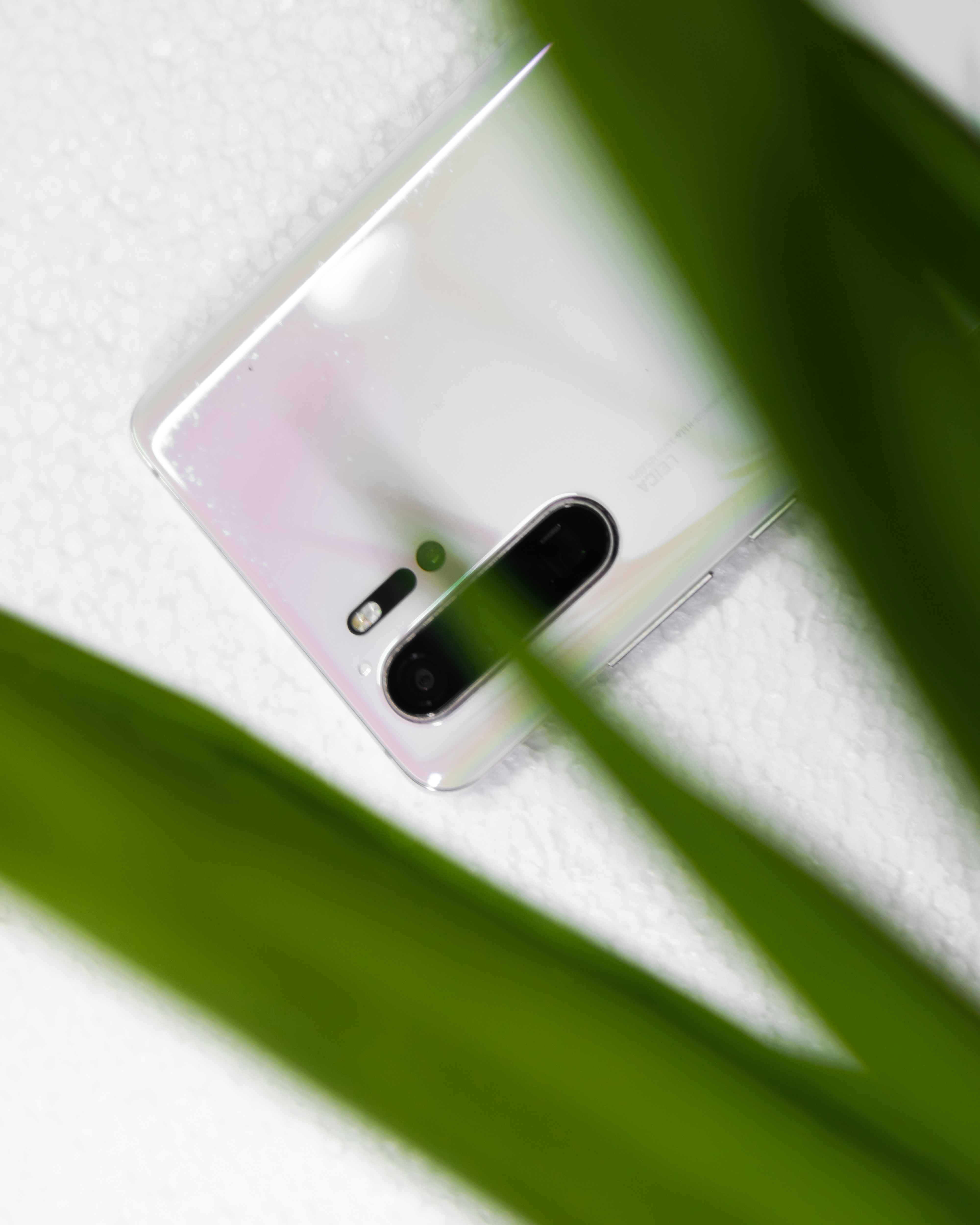 Un primo piano di un telefono cellulare