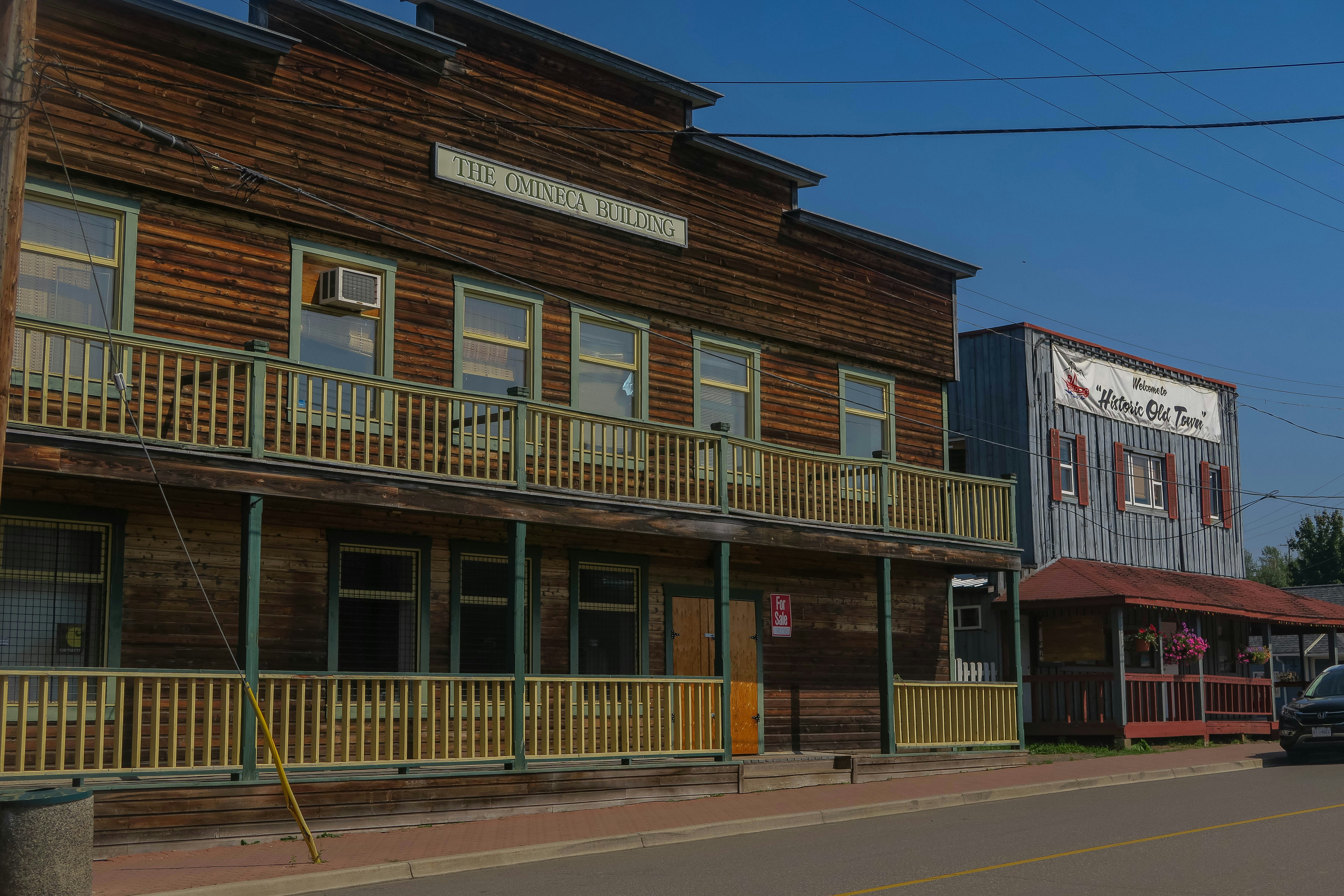 발코니가있는 건물