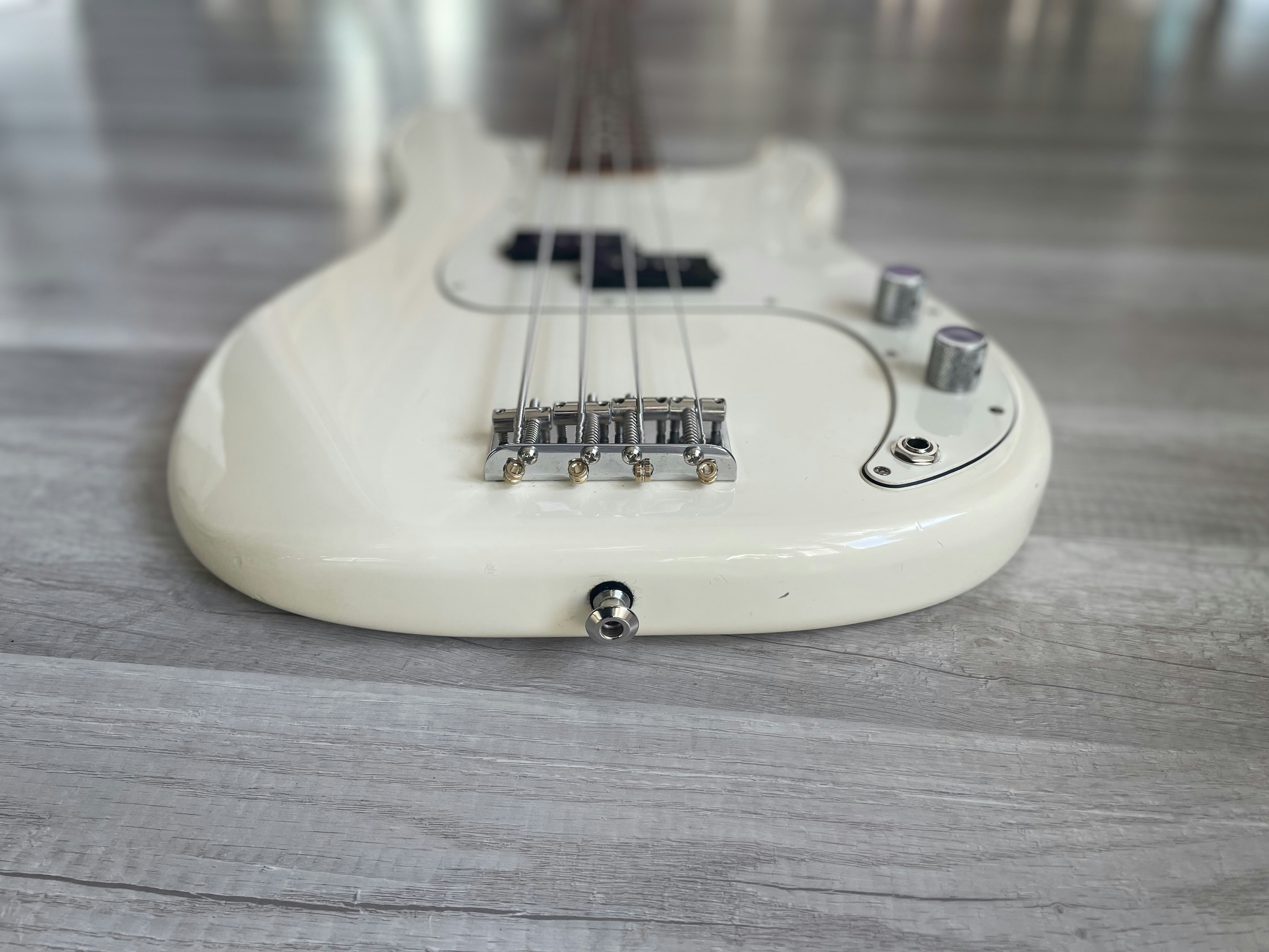 Precision Bass