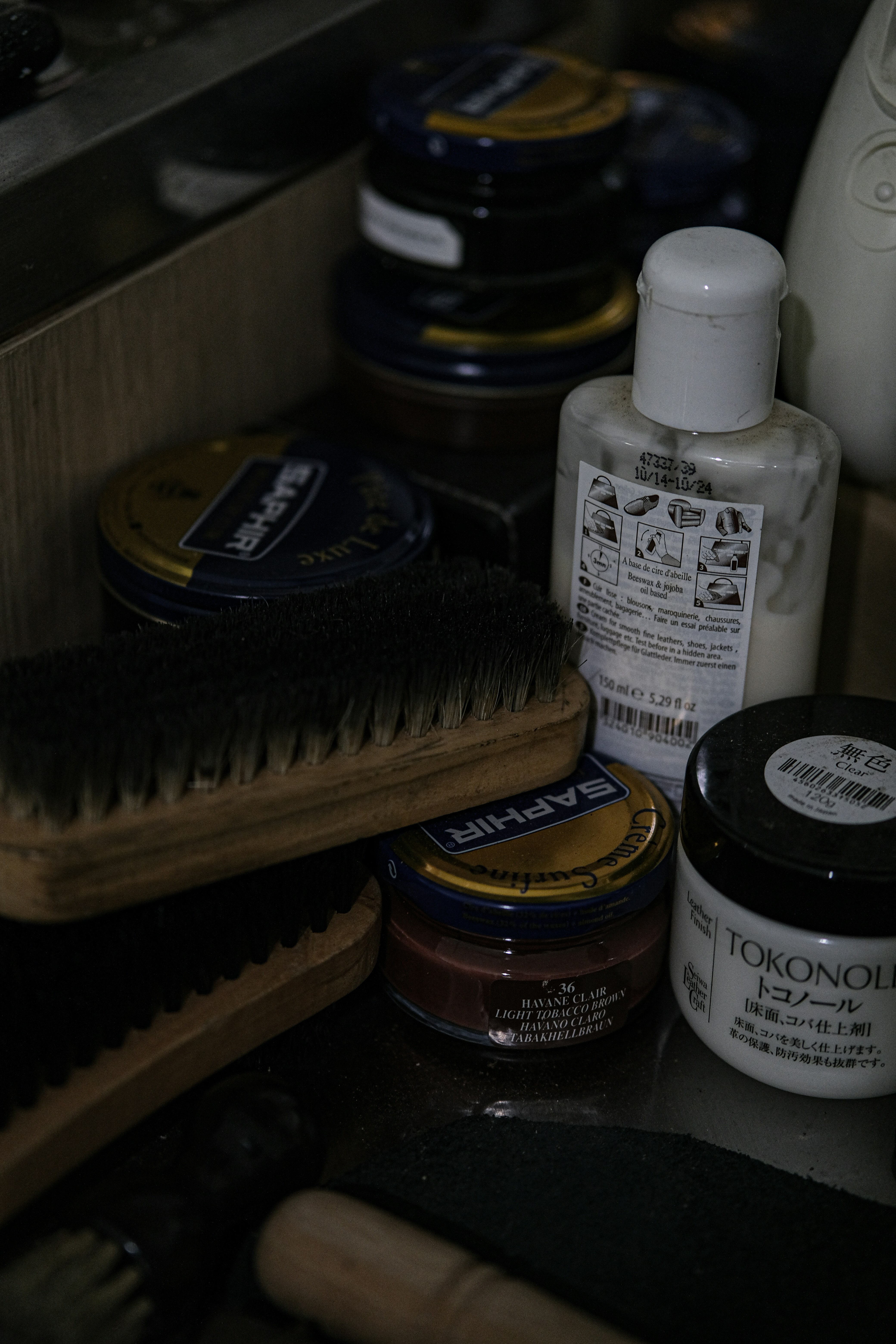 mens grooming wallpaper, wallpaper, Beard Wash for Acne: Benefits & How to Prevent 'Beardruff' 5