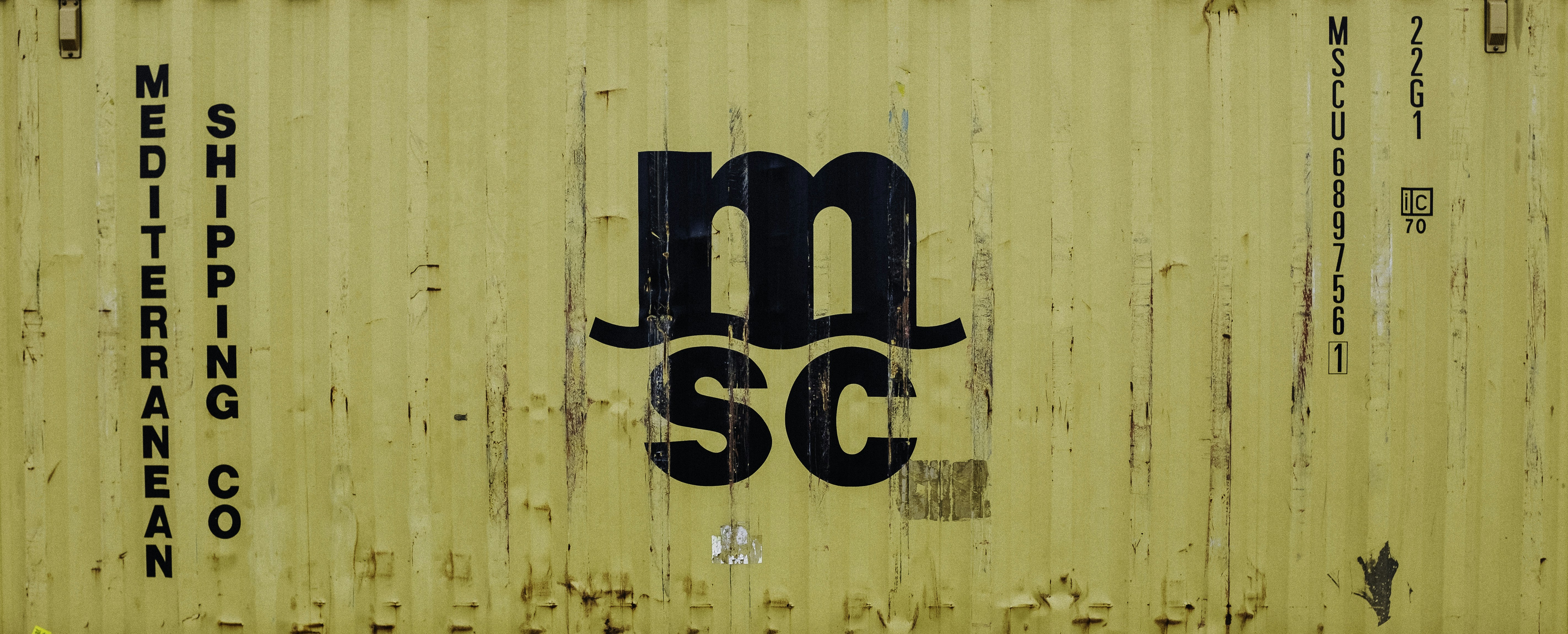 photo-1668971700424-18c1ee0b0805?ixid=M3