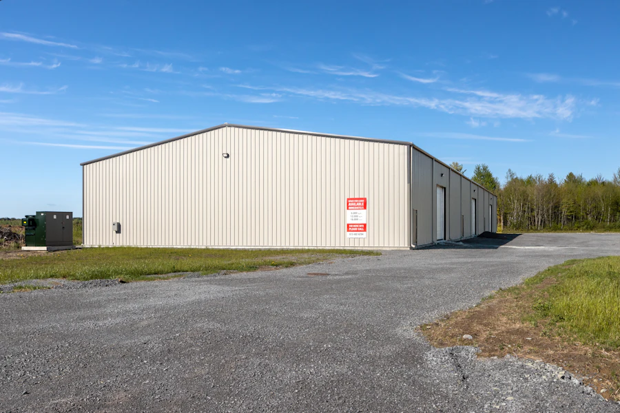 Steel-framed industrial warehouse structure