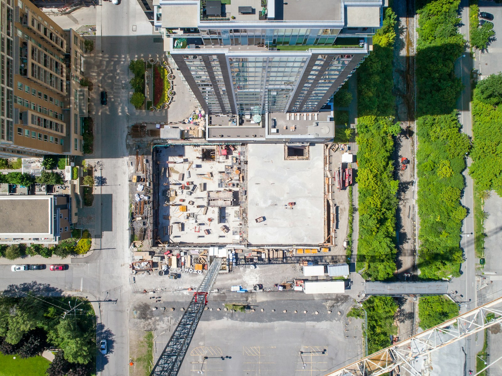 🏢 How to Compare Condo Fees in Ottawa: What’s Worth Paying For?