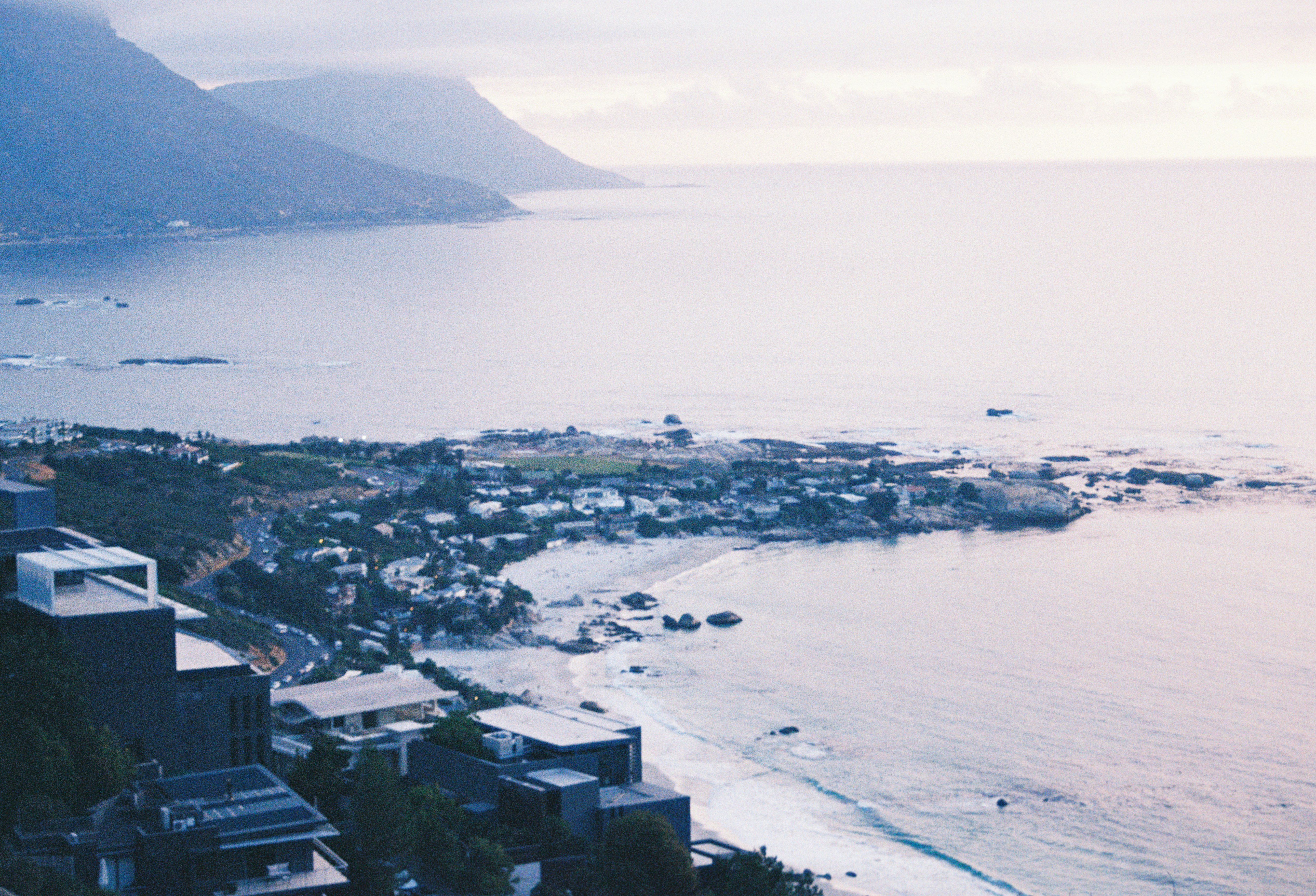 Photo by nikitamnepohui