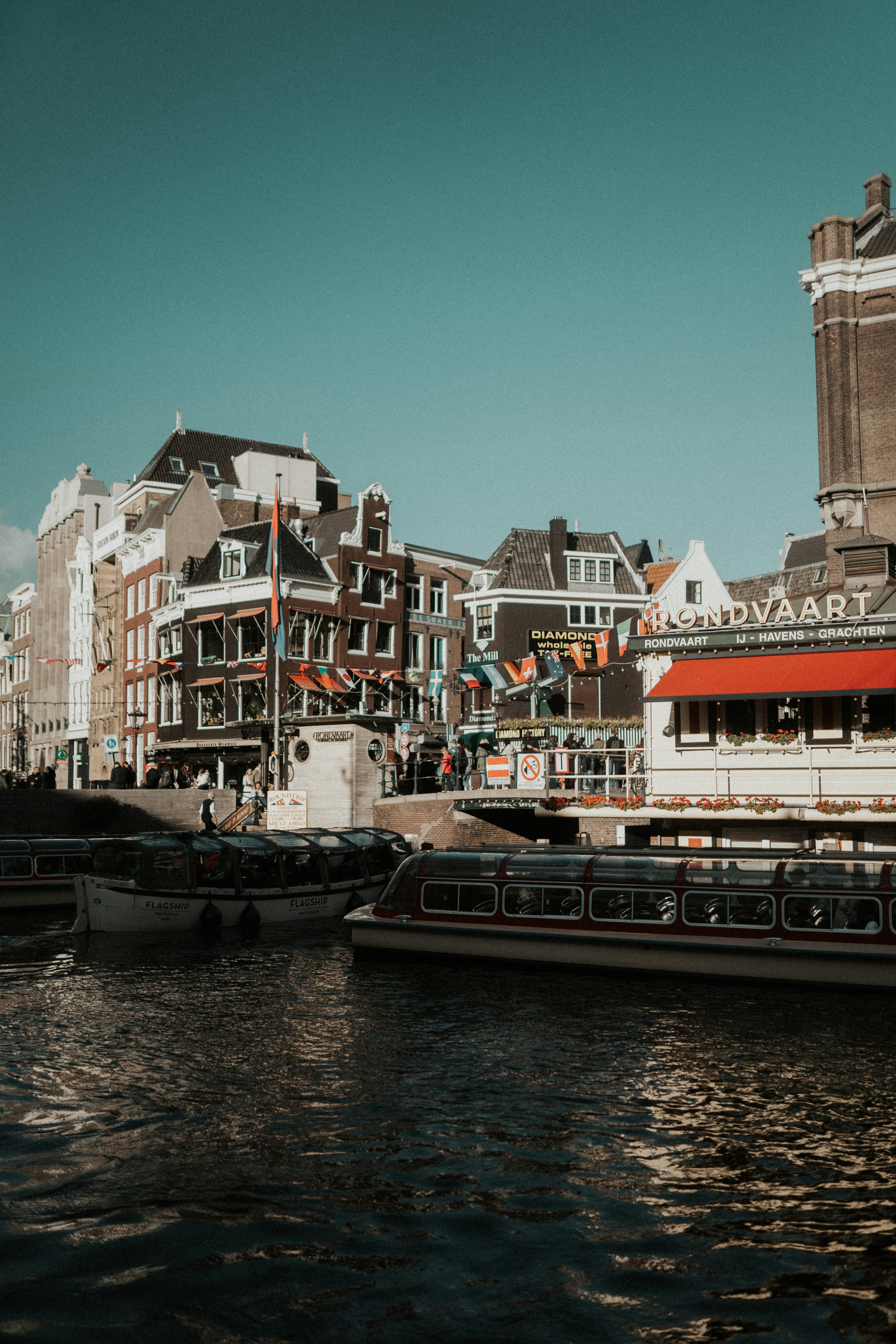 Photo by bryanbrittos