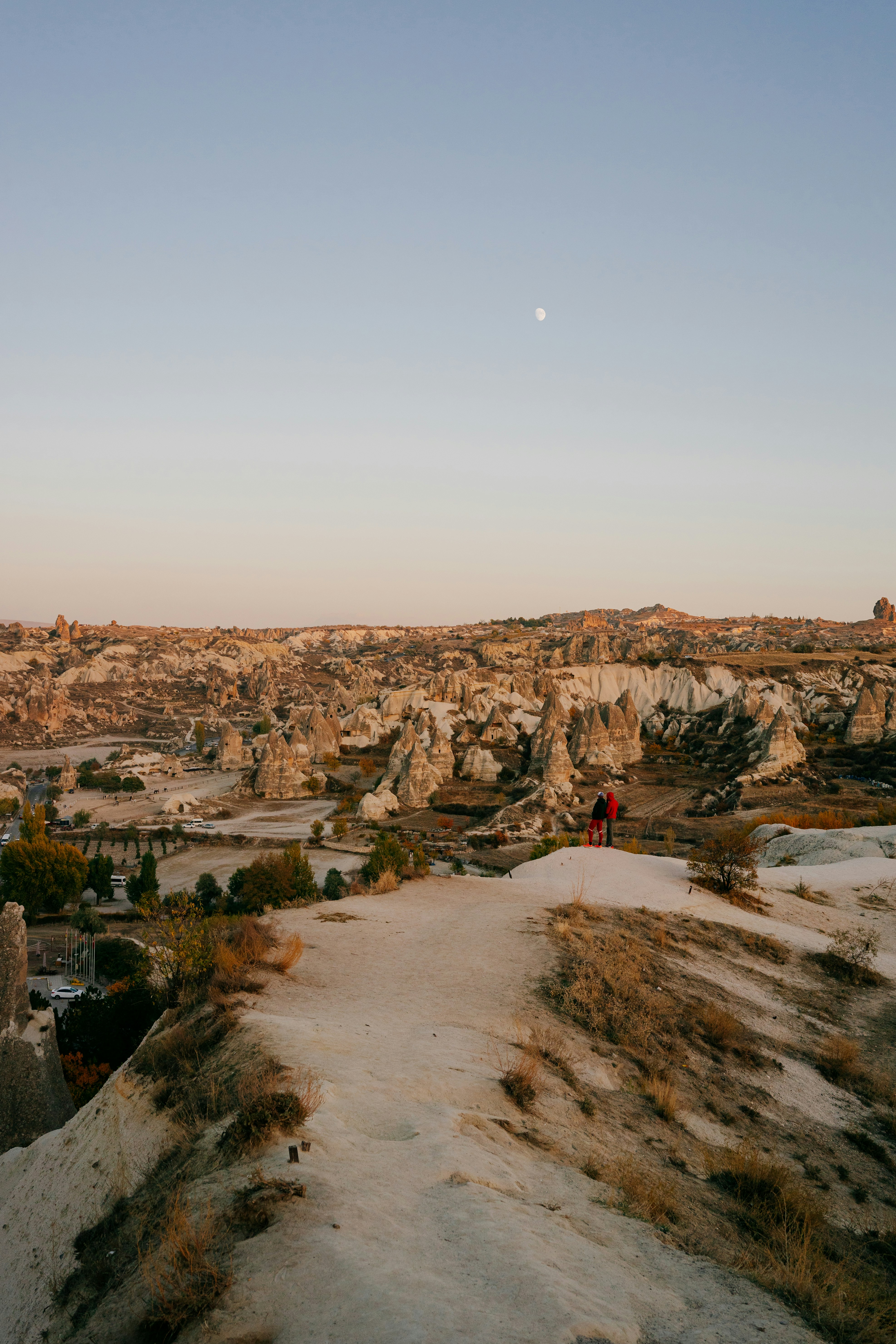 Photo by igorharrier