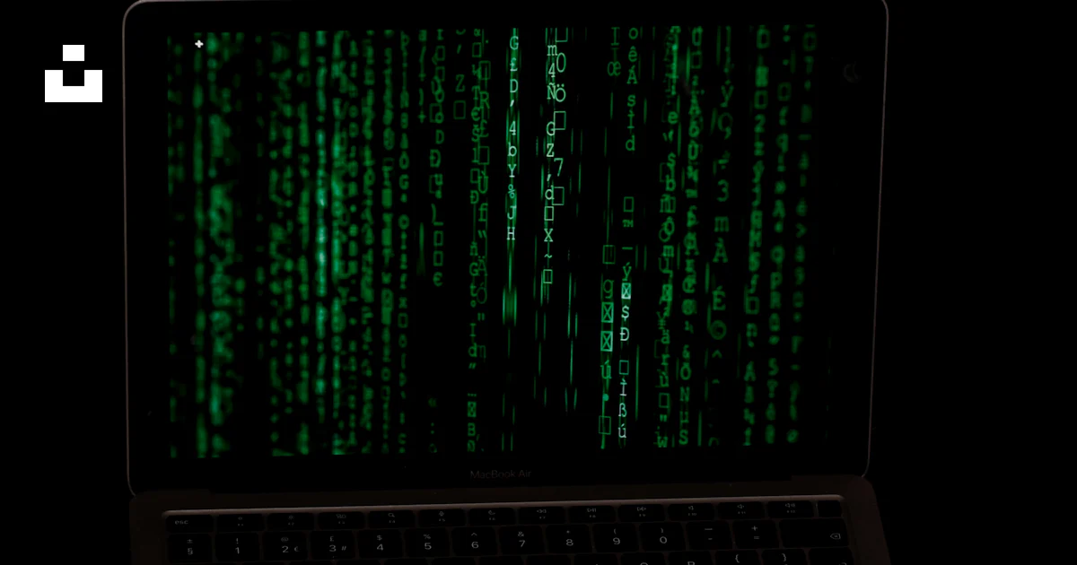 Green Lock Screen Computer A laptop with a green screen photo – Free Technology Image on Unsplash
