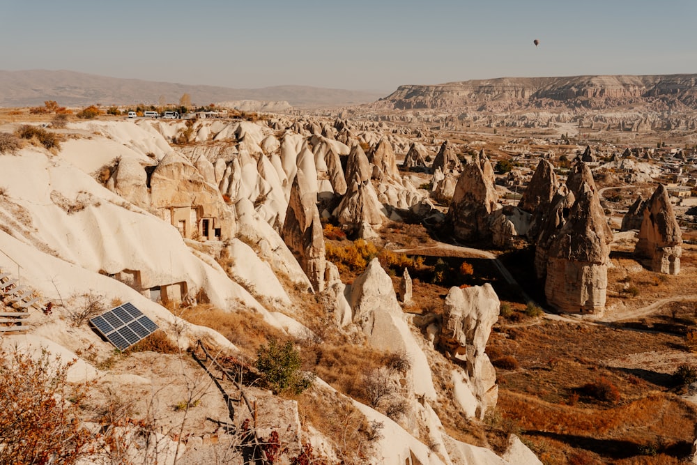 Una vista de alto ángulo de un cañón