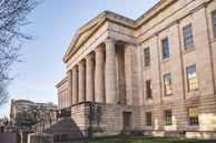 a building with pillars