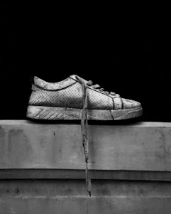 a rope on a wooden surface