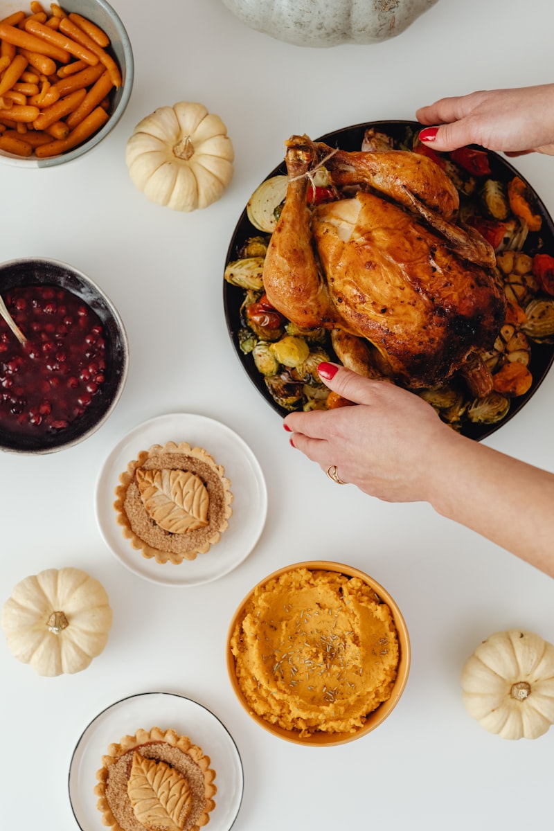 10 Tasty Turkey Alternatives to Spice Up Your Thanksgiving Meal