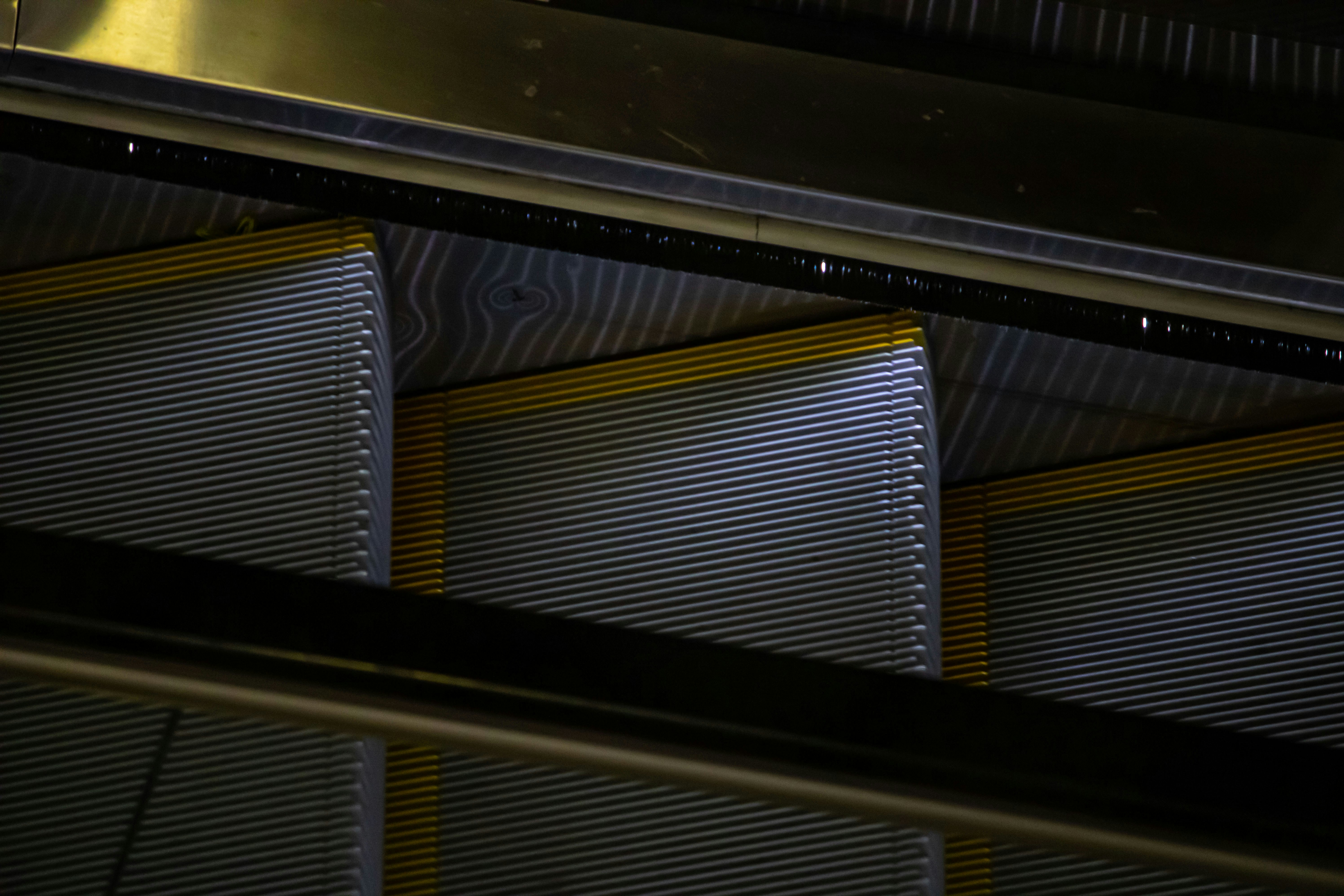 A close-up of several files photo – Free Texture Image on Unsplash