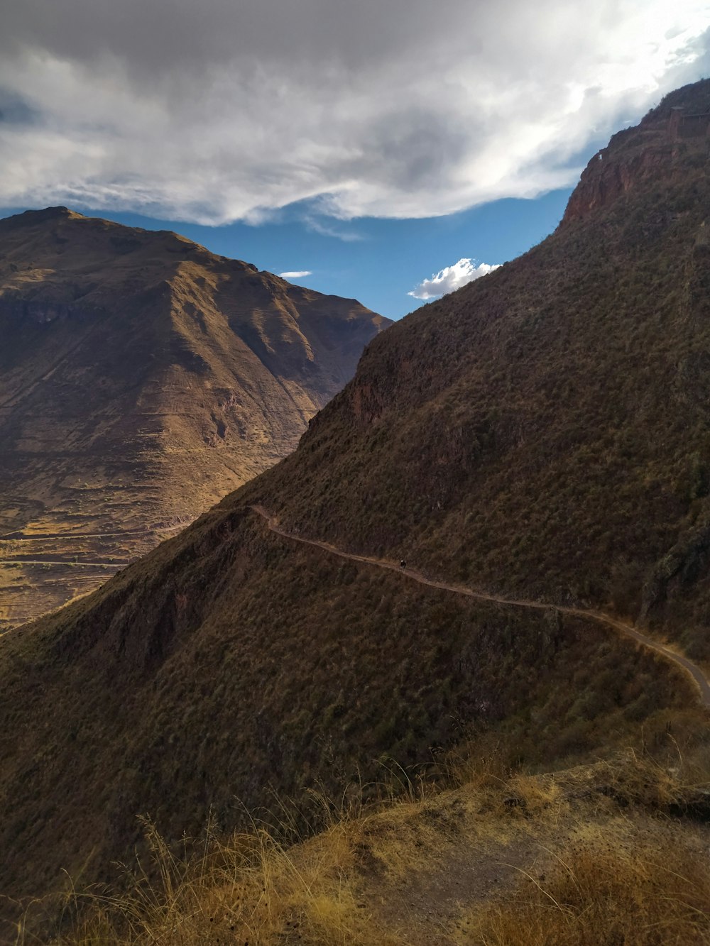 a valley between mountains