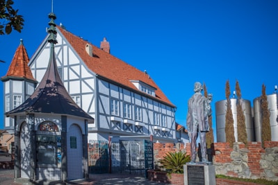 Historic black-and-white photo of the original Topvar brewery building in Bratislava, capturing its long-standing tradition.