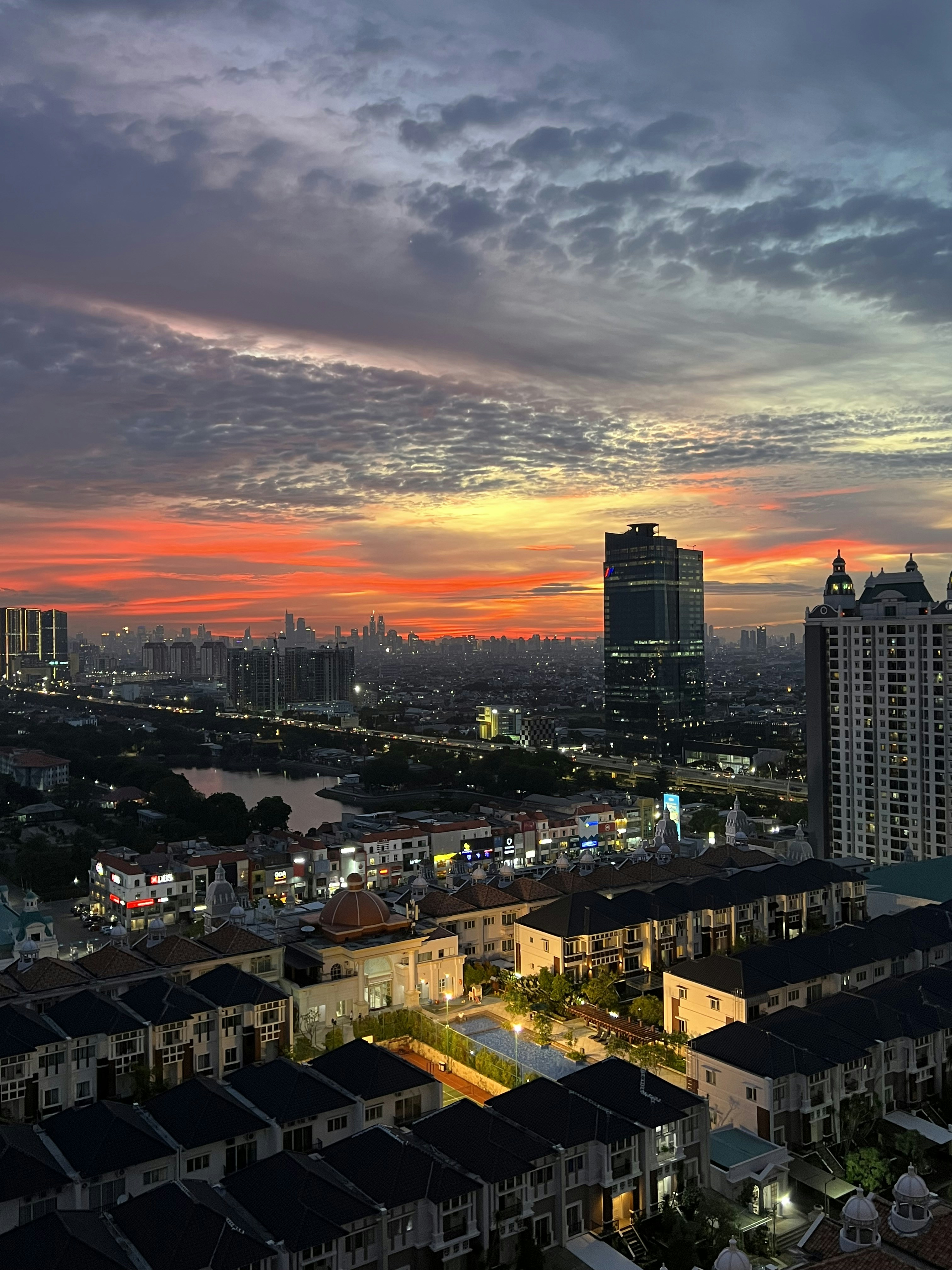 Photo by charlessukarsa