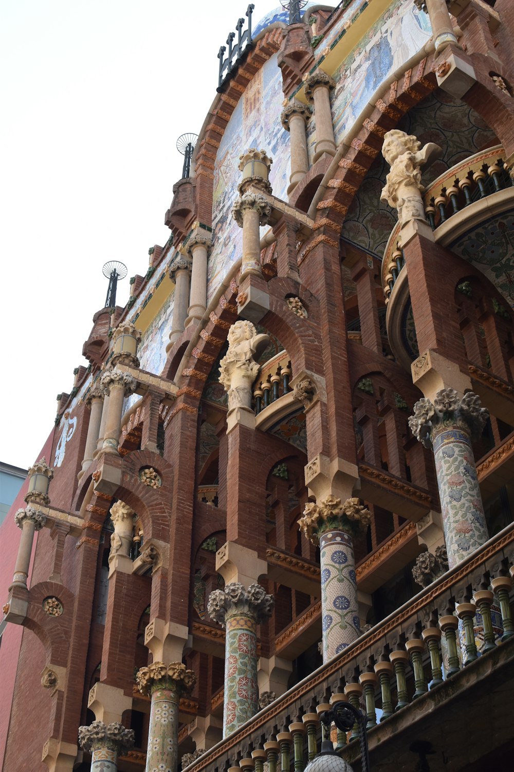 a building with statues on the outside