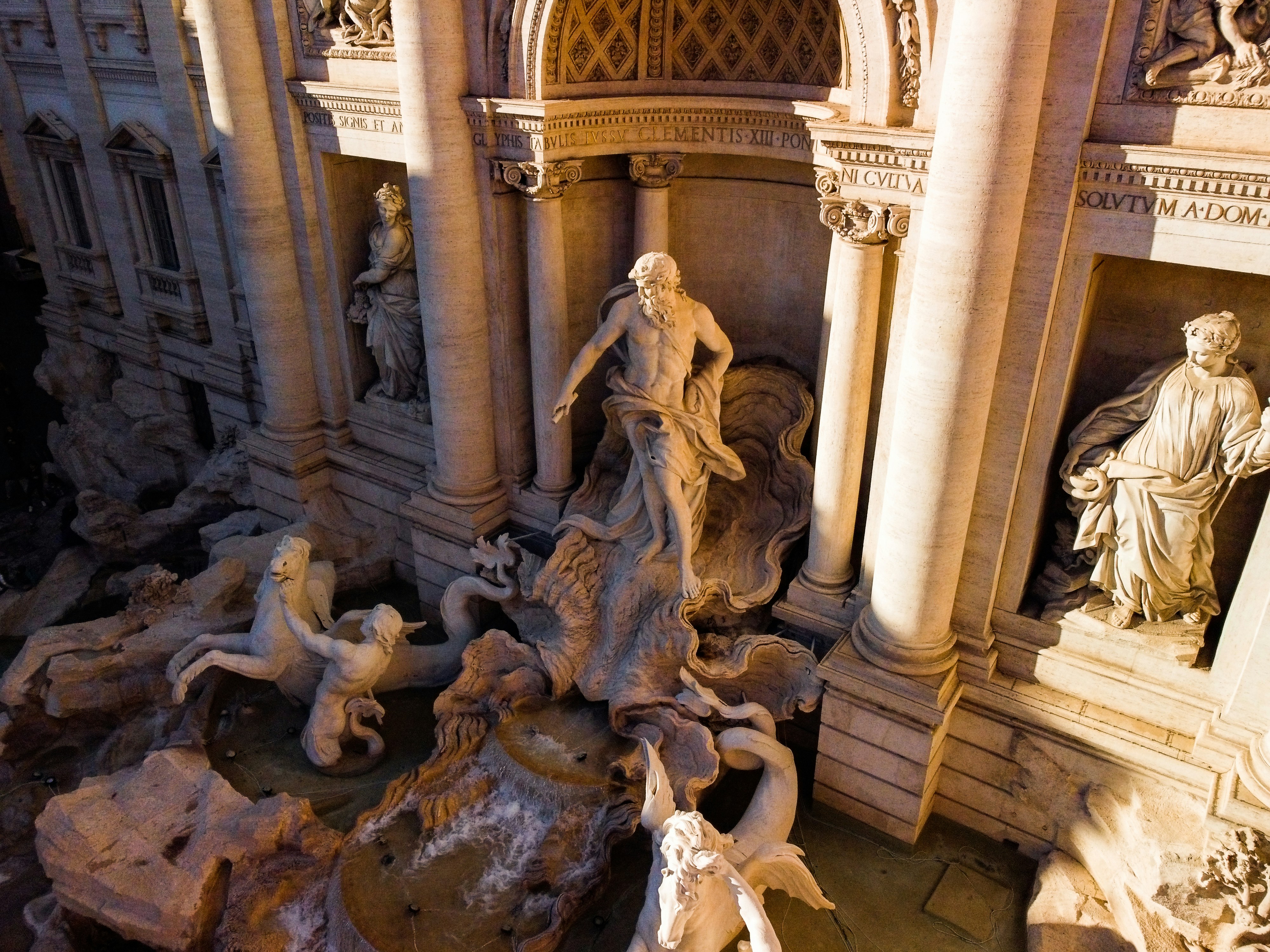 A group of statues in front of a building photo – Free Rome Image on ...