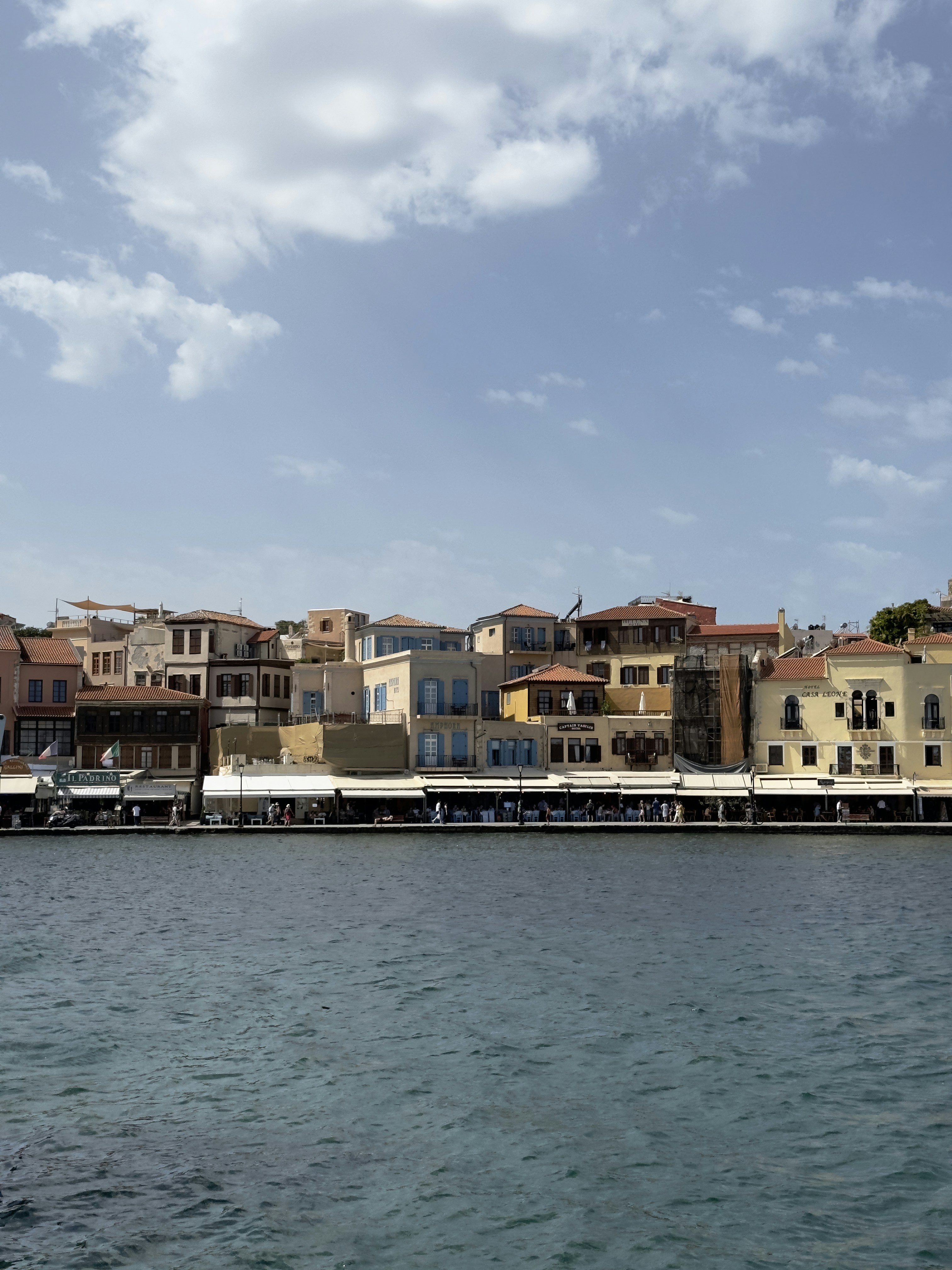 Photo by eugenebokhan