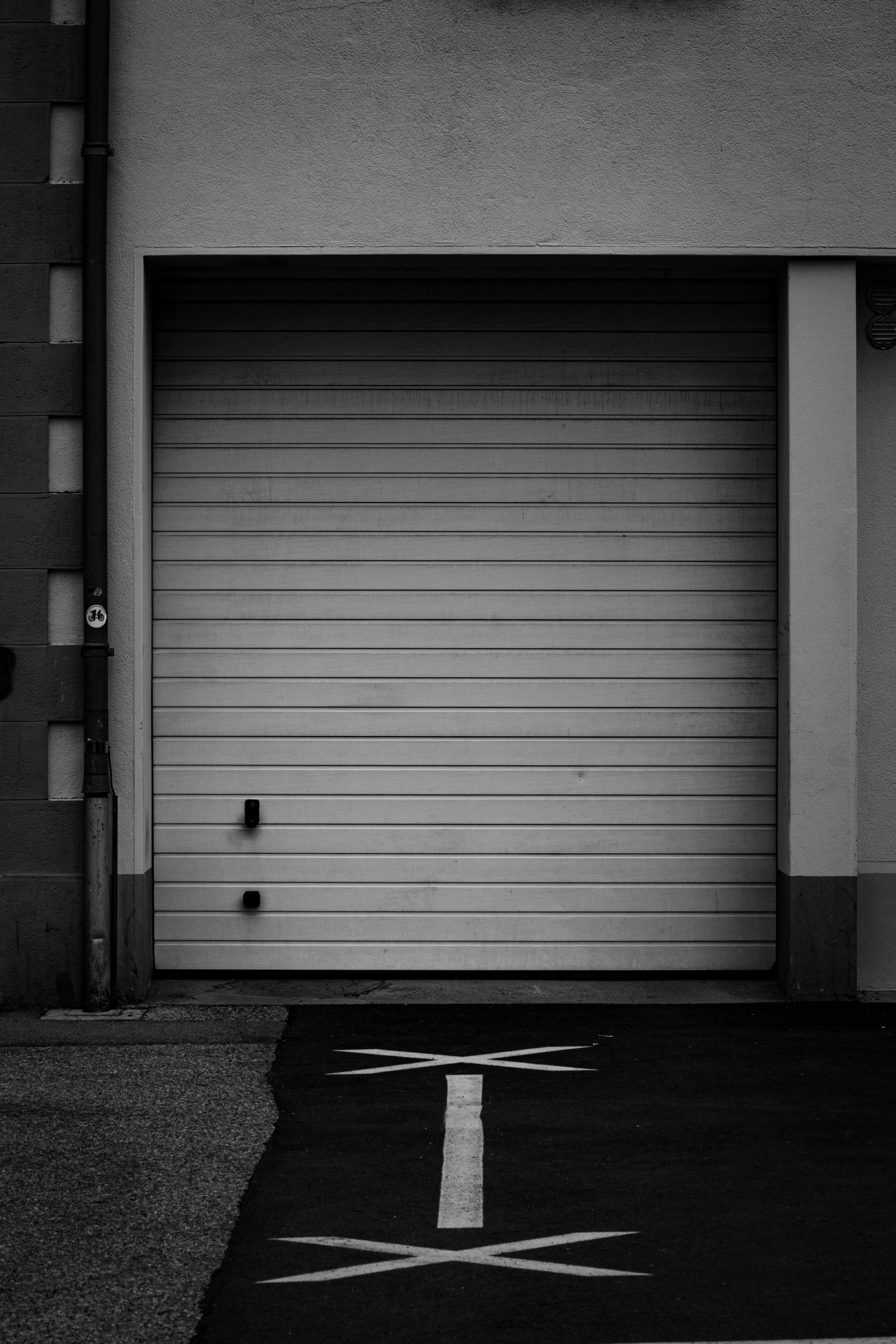 New Garage Door Service Reseda CA