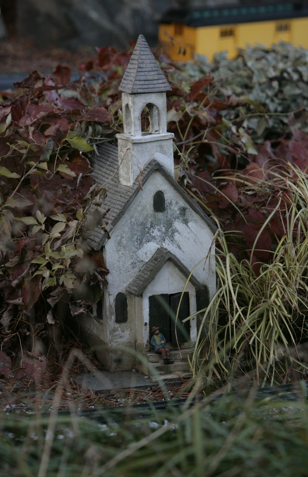 a white and grey toy house