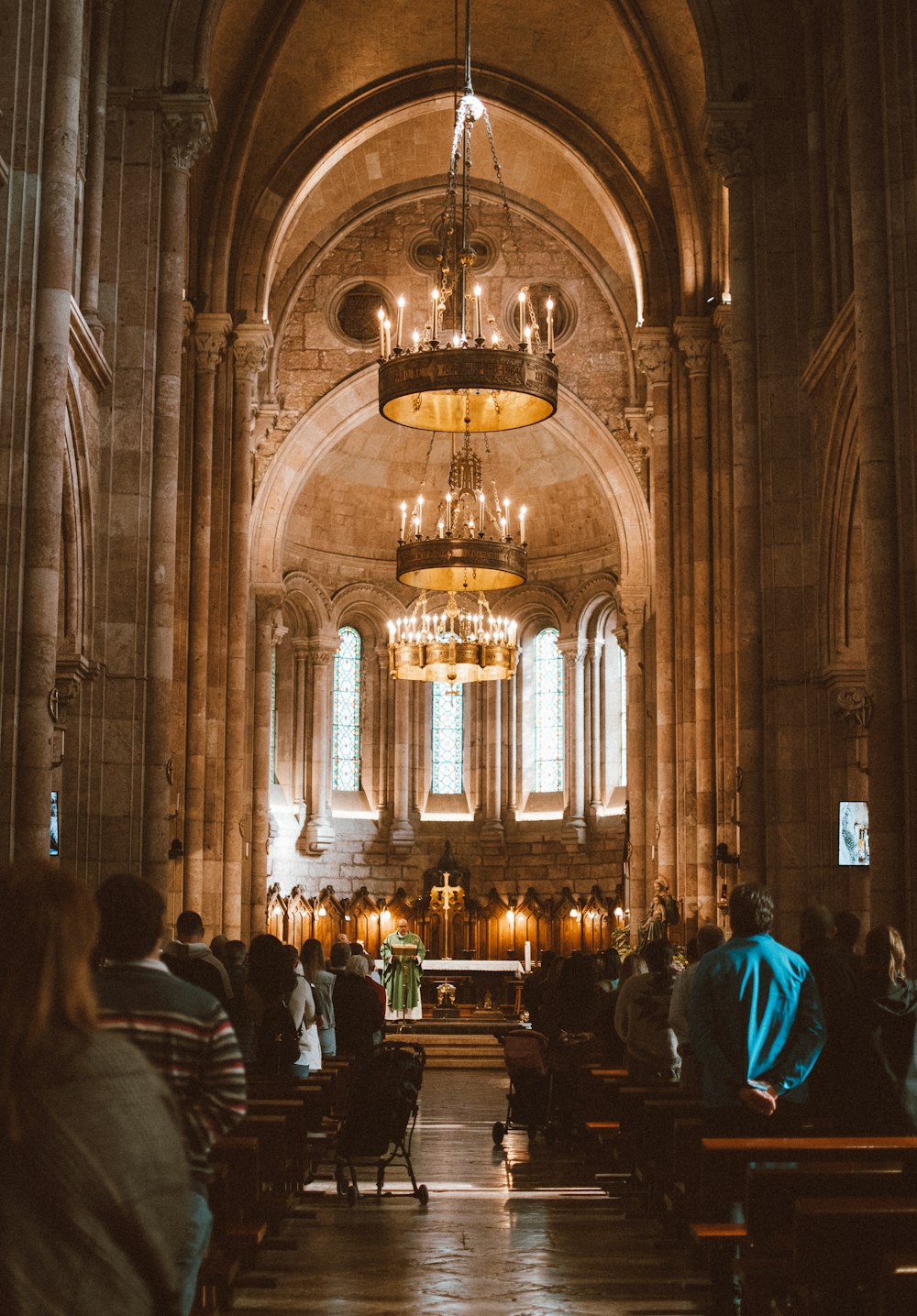 a large cathedral with many people