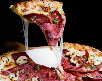 pizza buenos aires con pepperoni y queso mozzarella