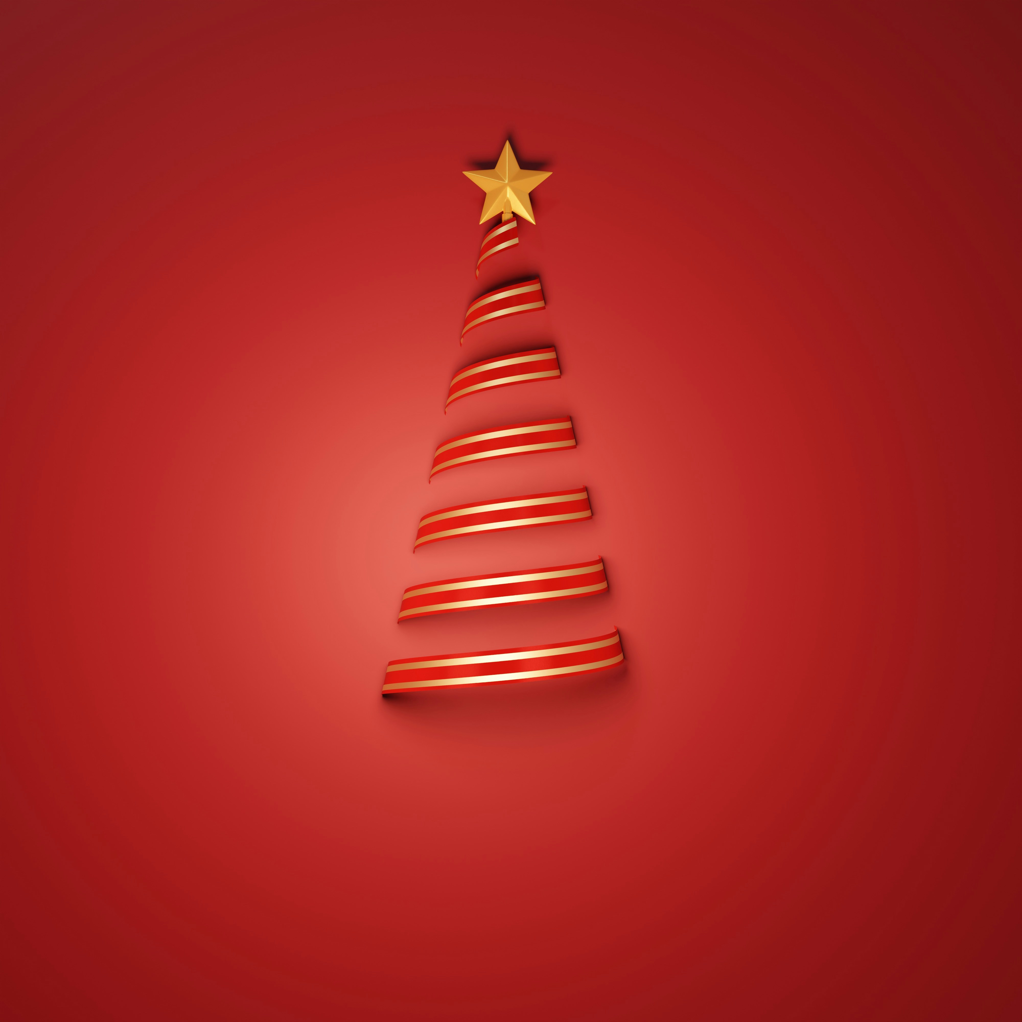 A red and gold christmas tree photo – Free Symbol Image on Unsplash