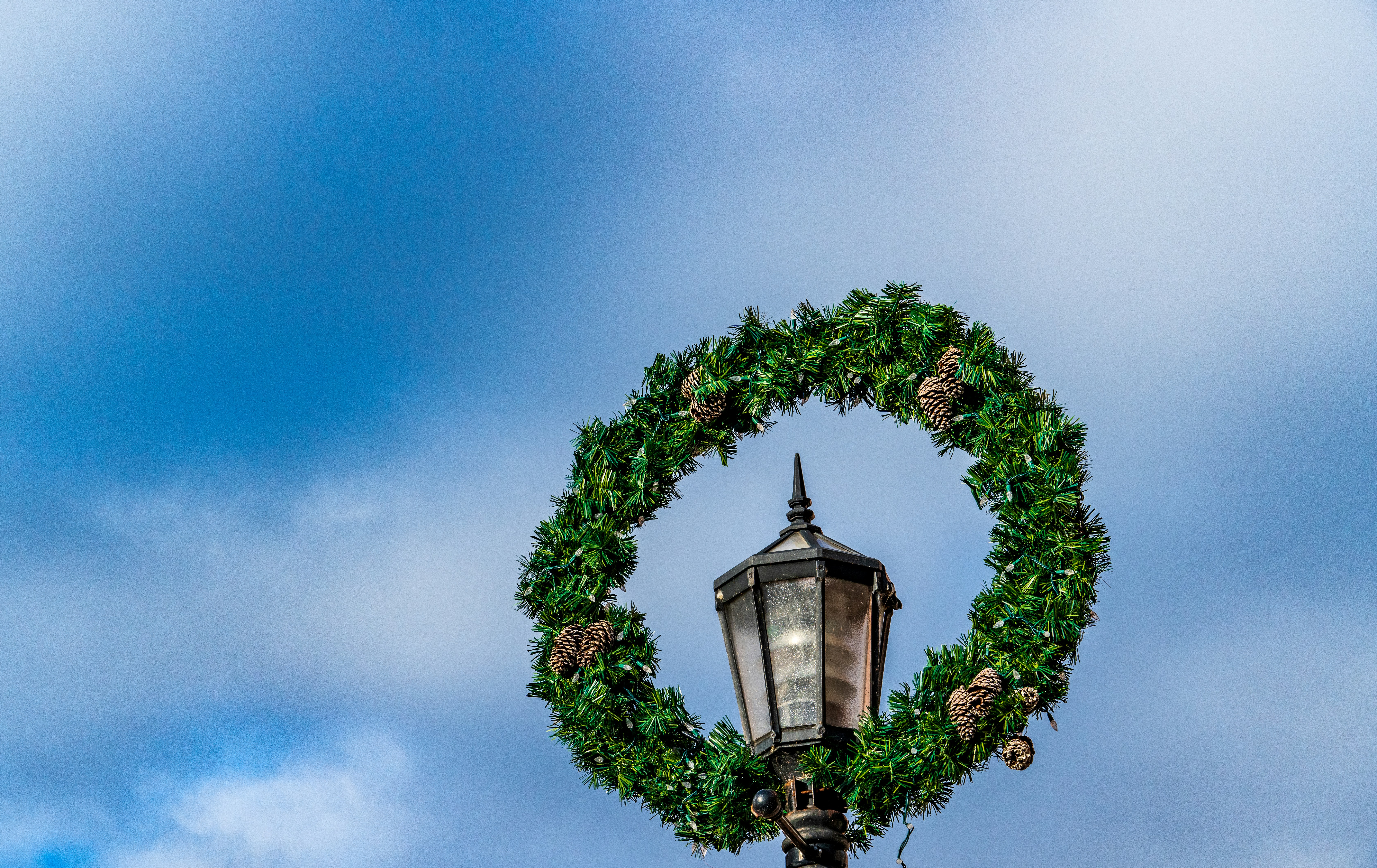 Heartfelt Irish Christmas Greetings & Wishes 2025 to Share