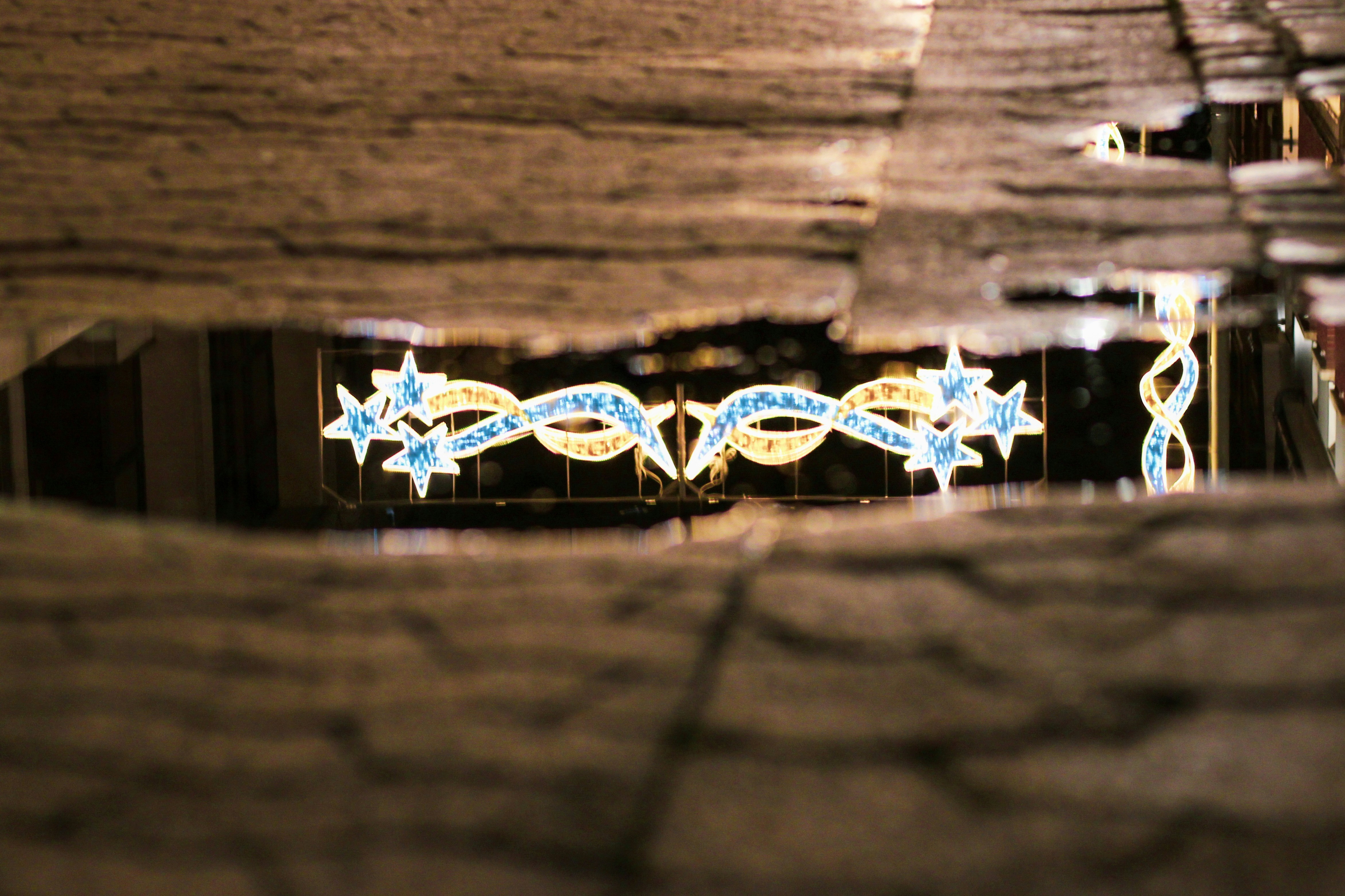 a group of blue and white objects