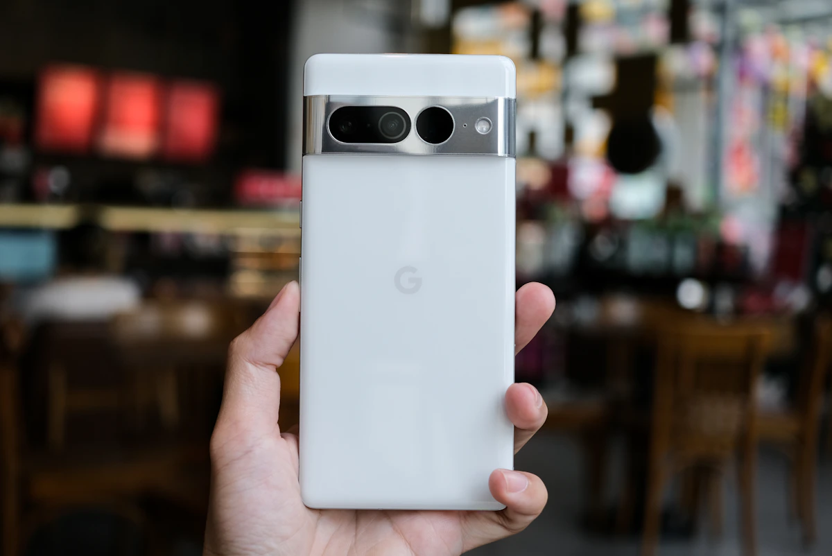 Google Pixel 7 smartphone