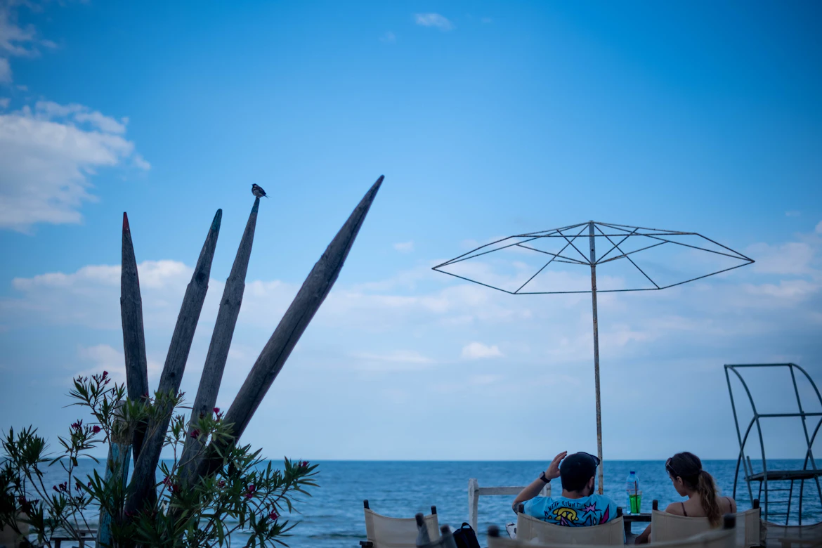 A view looking out over the beach promenade