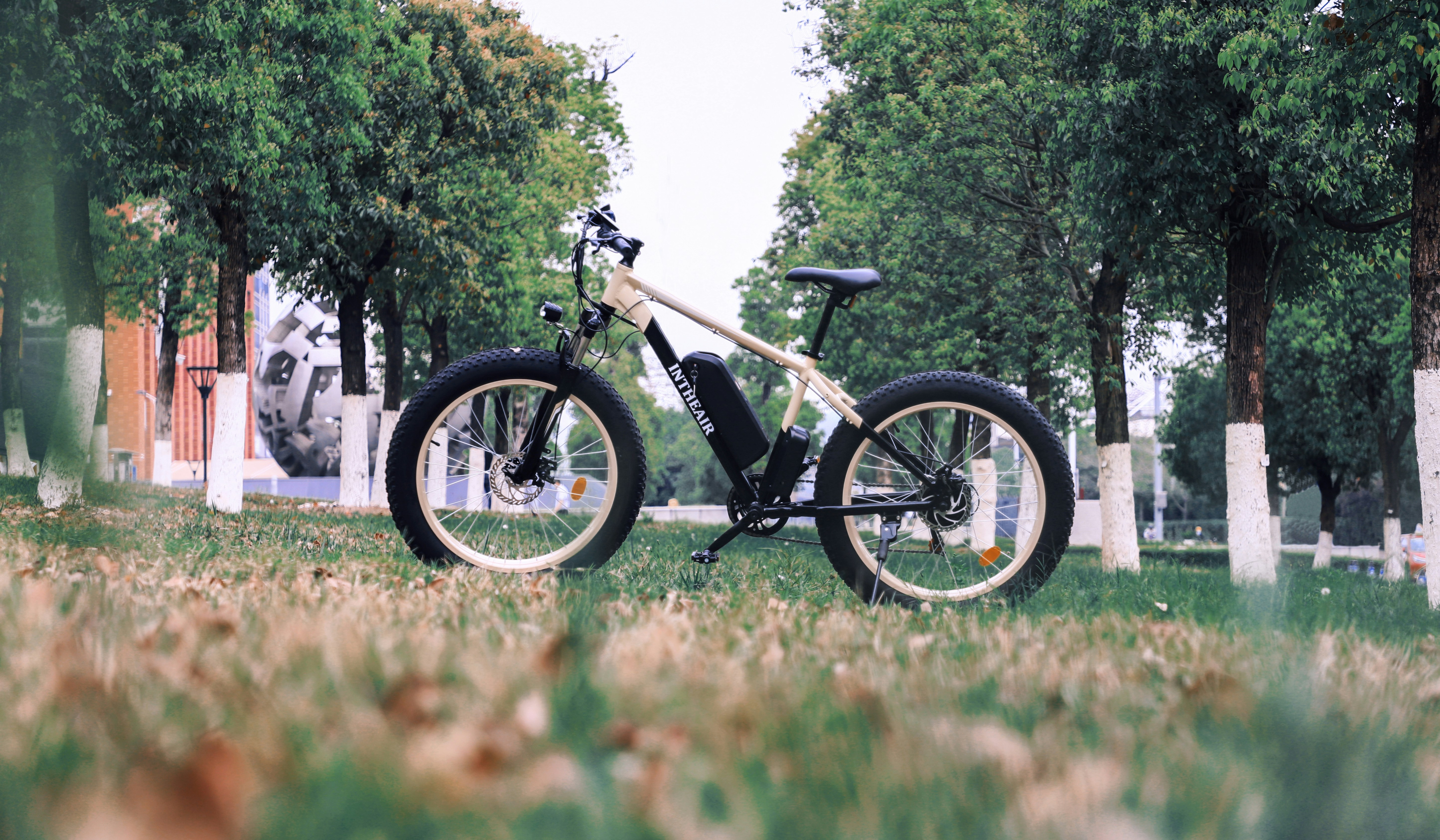 Photo by intheairbike