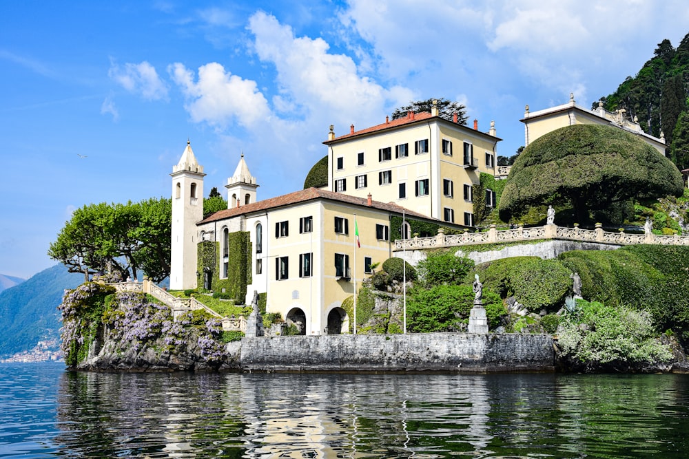 Villa del Balbianello on a hill by water