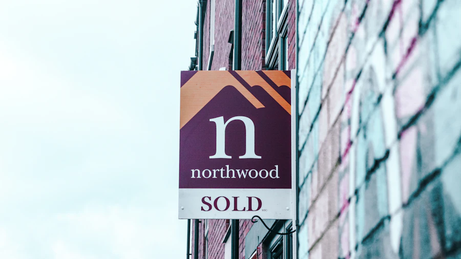 For sale sign outside a UK property