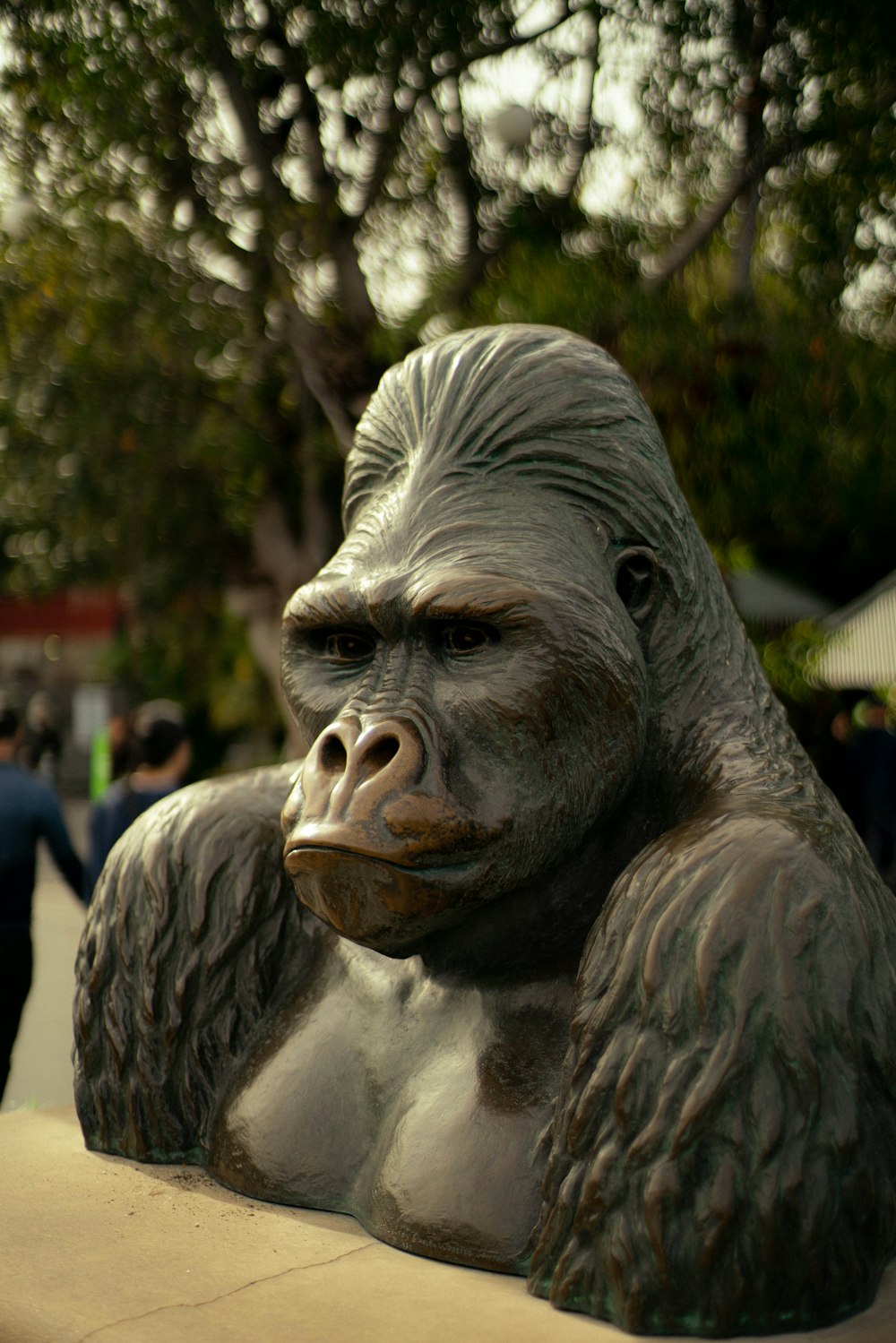 a statue of a gorilla