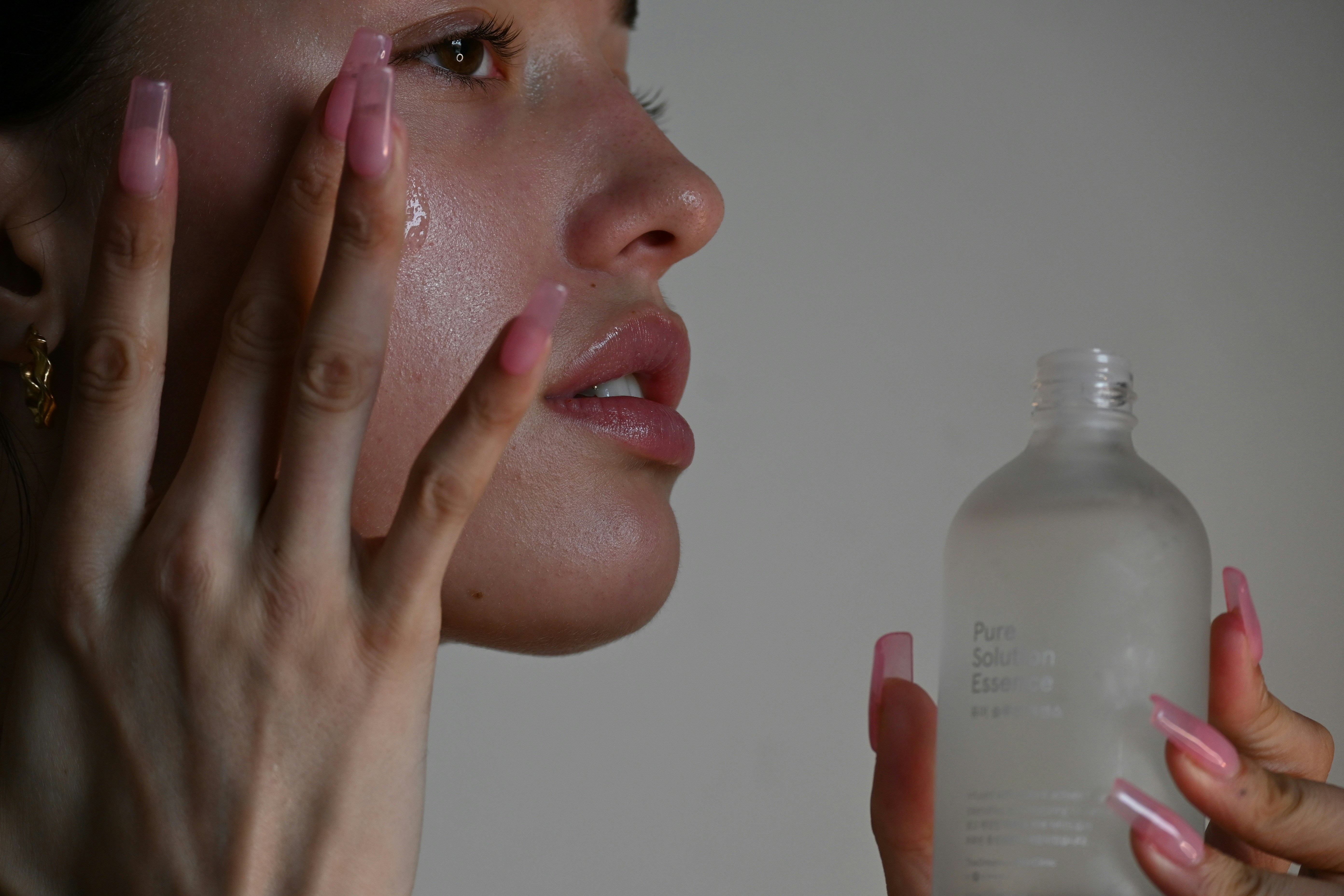 Stop Ignoring What's Below Your Chin: The Turkish Secret to a Youthful Neck and Chest