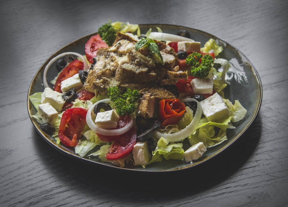 un tazón de ensalada