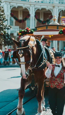 A friendly customer service representative ready to assist with chariot orders.