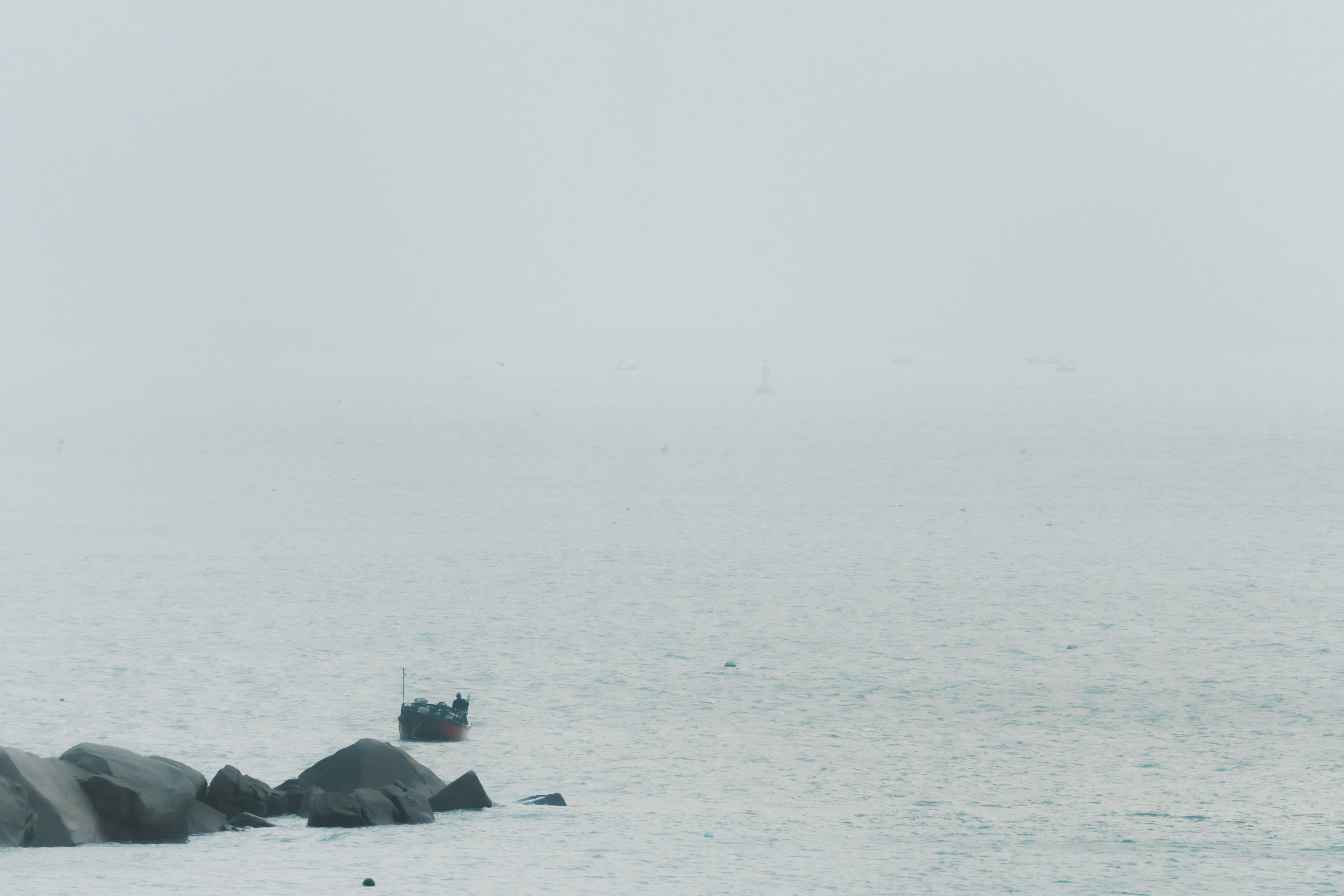 サッカー ユニフォーム 引っ張る  2024