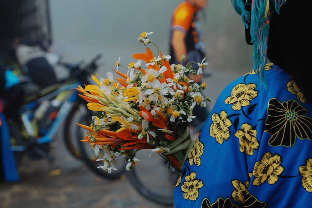 a vase with flowers