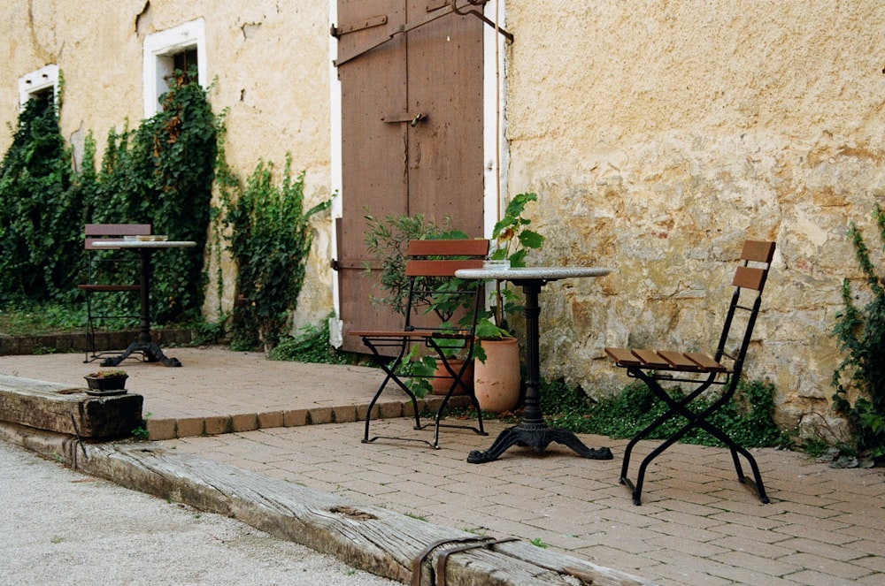 a table and chairs outside