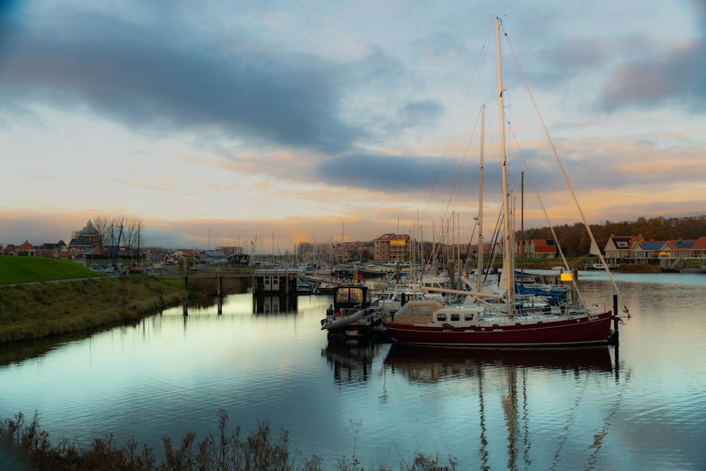 a boat docked at a pier