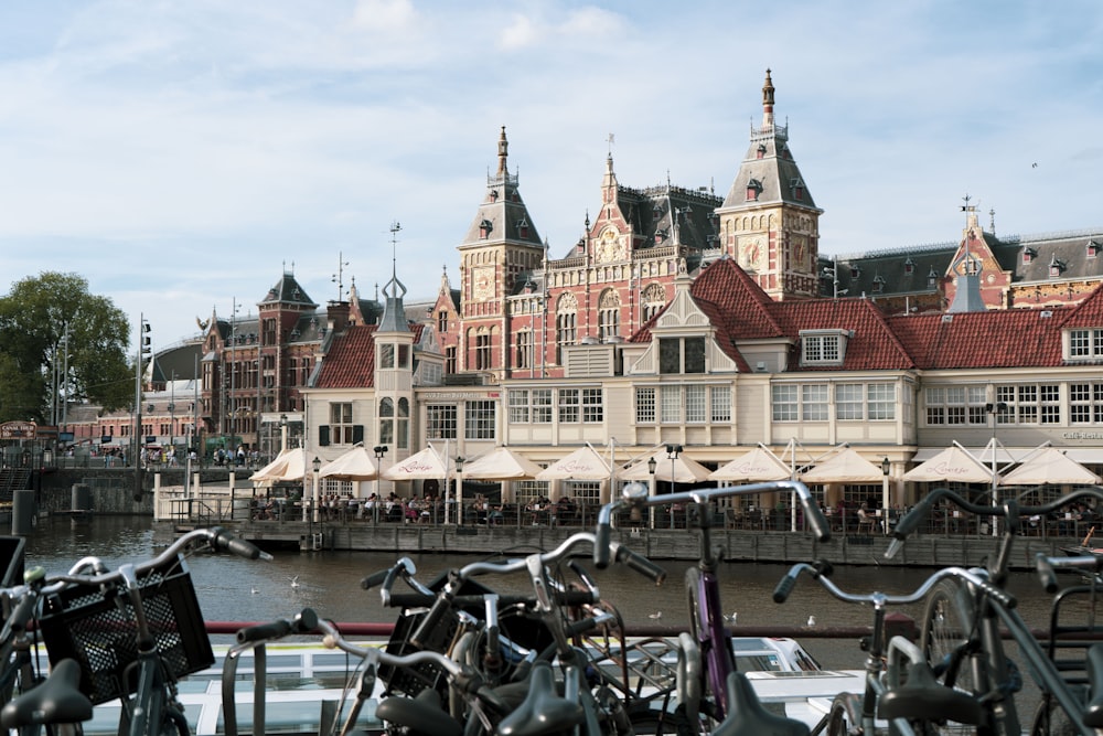 a group of boats parked in front of a building