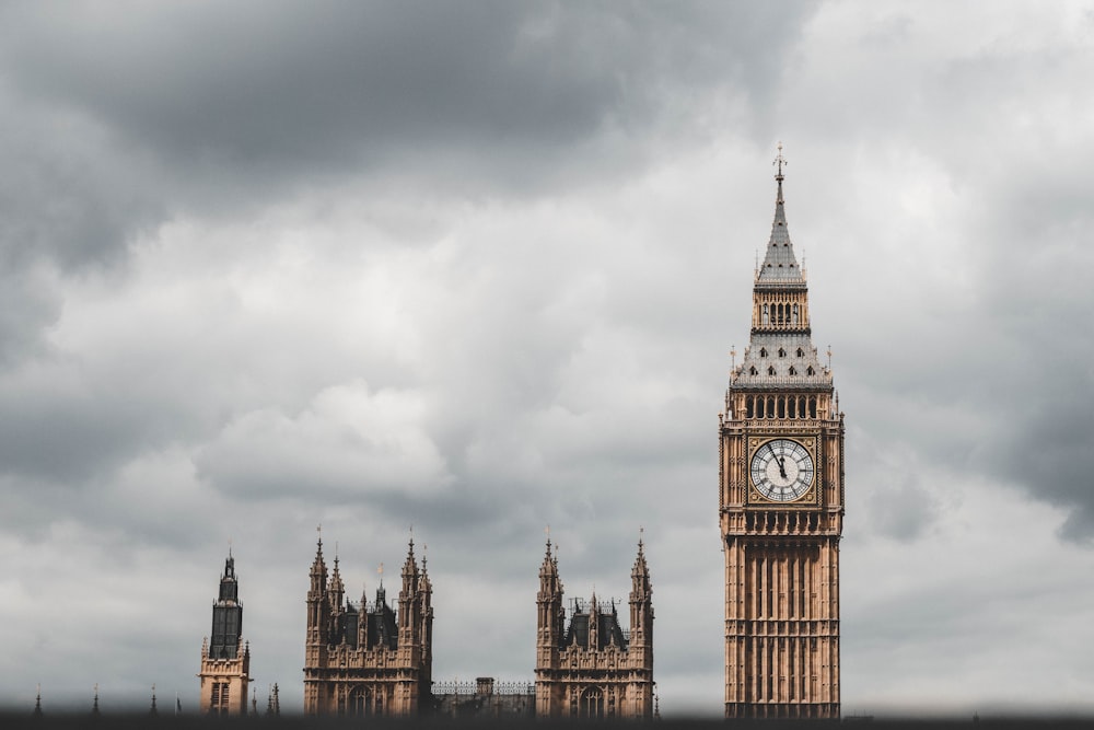 a clock tower in Big Ben