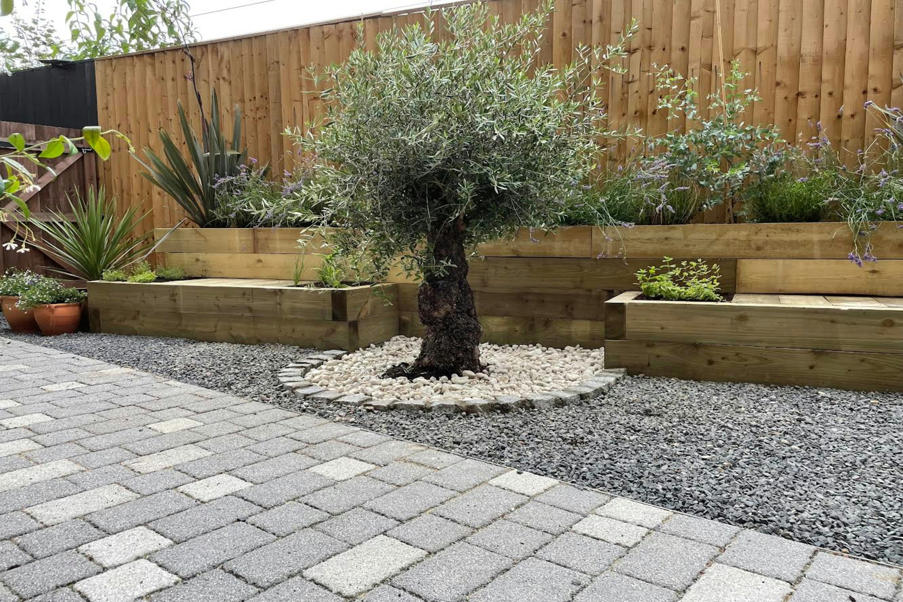 hardscaping patio and retaining wall colorado springs