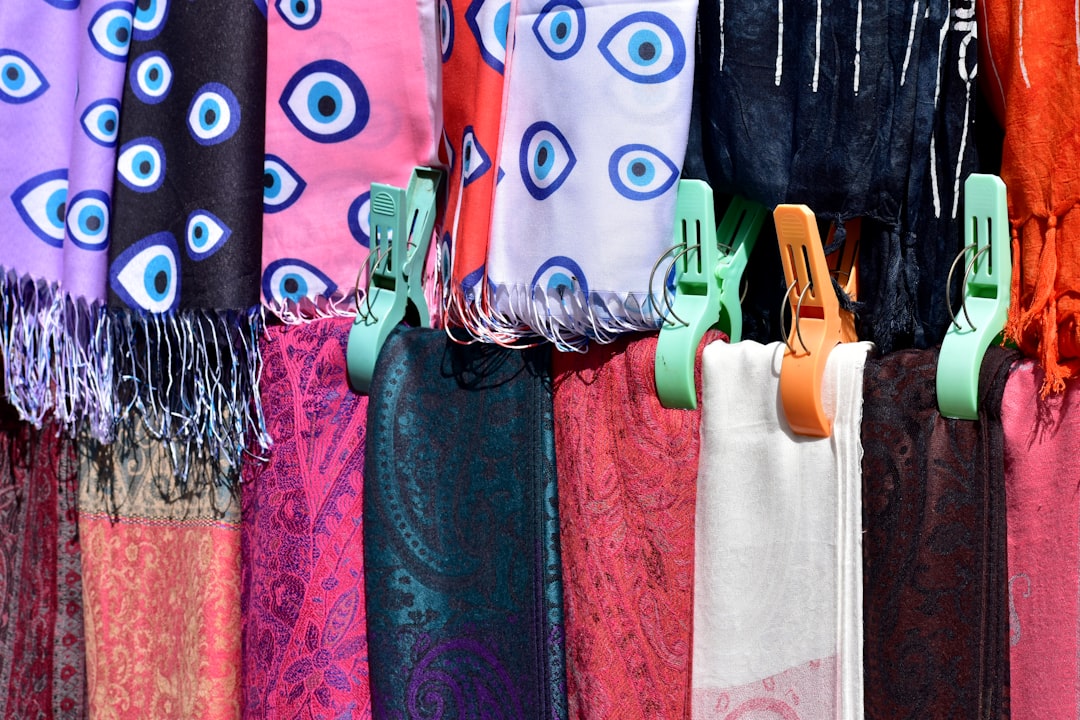 7 Proven Methods to Protect Delicate Travel Souvenirs During Intern… — 7 Proven Methods to Protect Delicate