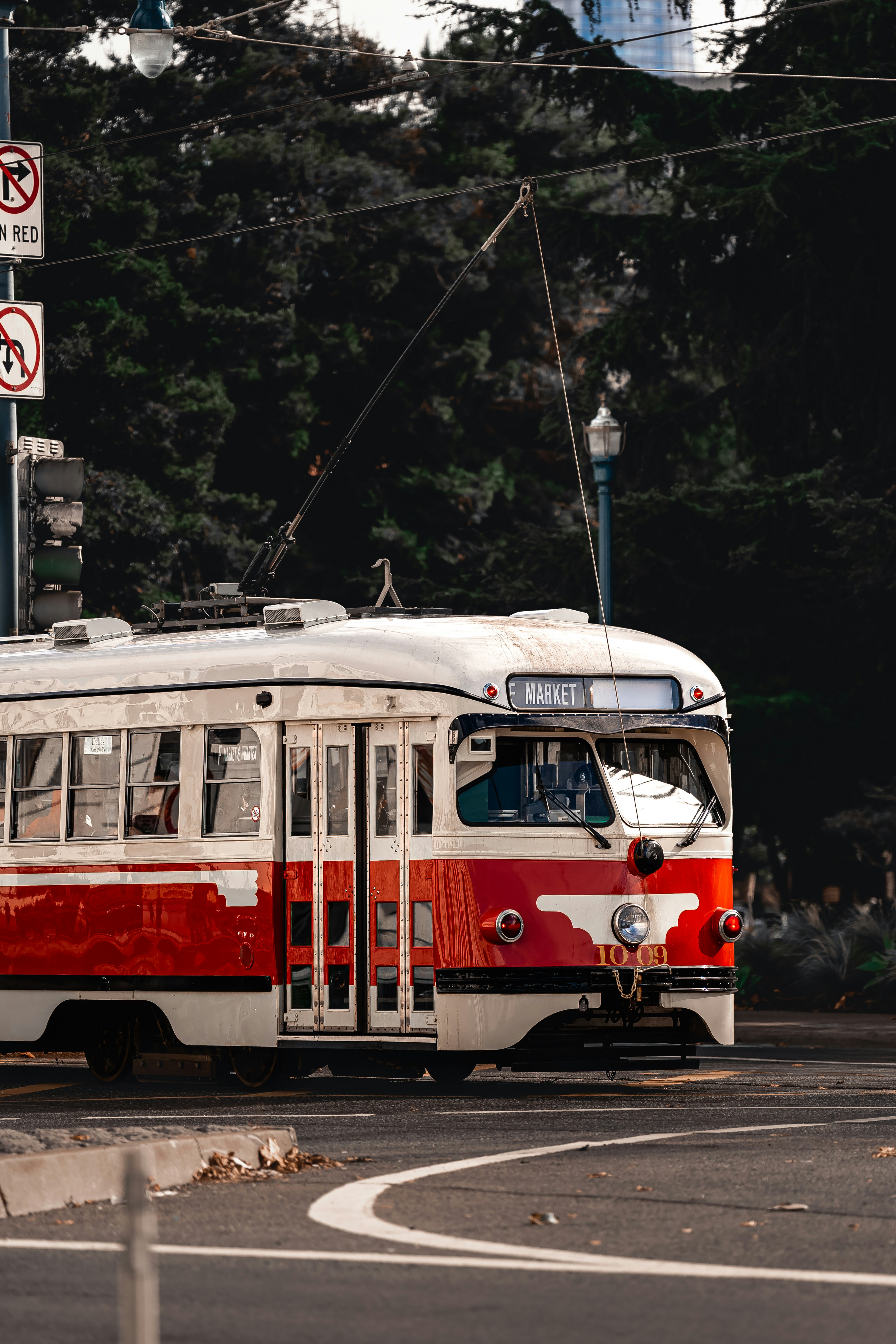 Bolt Taxi