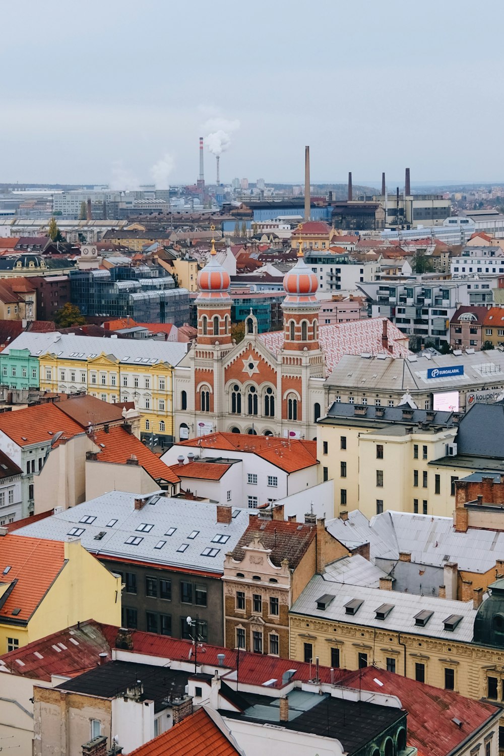 a city with many buildings