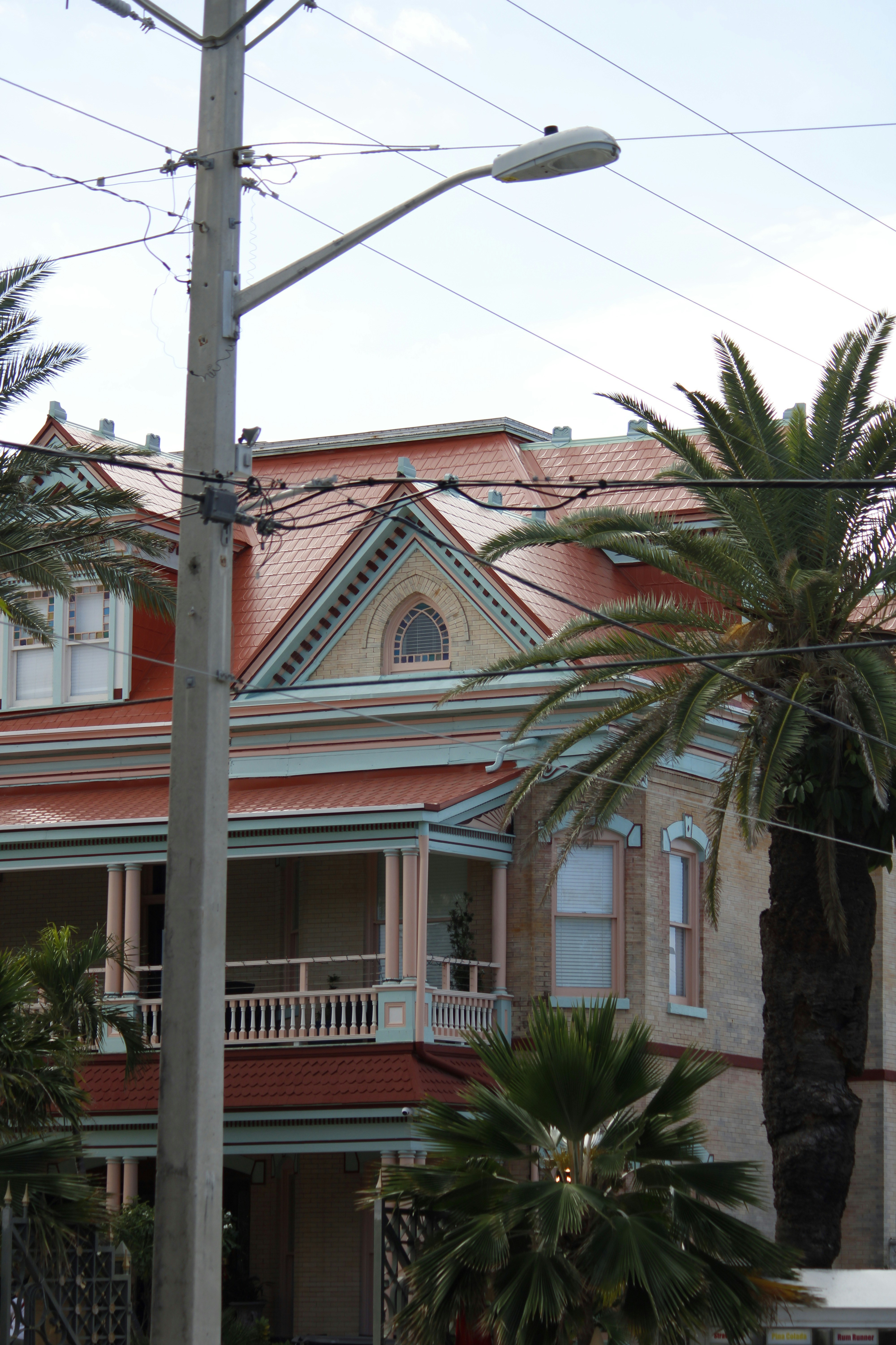 Photo by tasteless_007